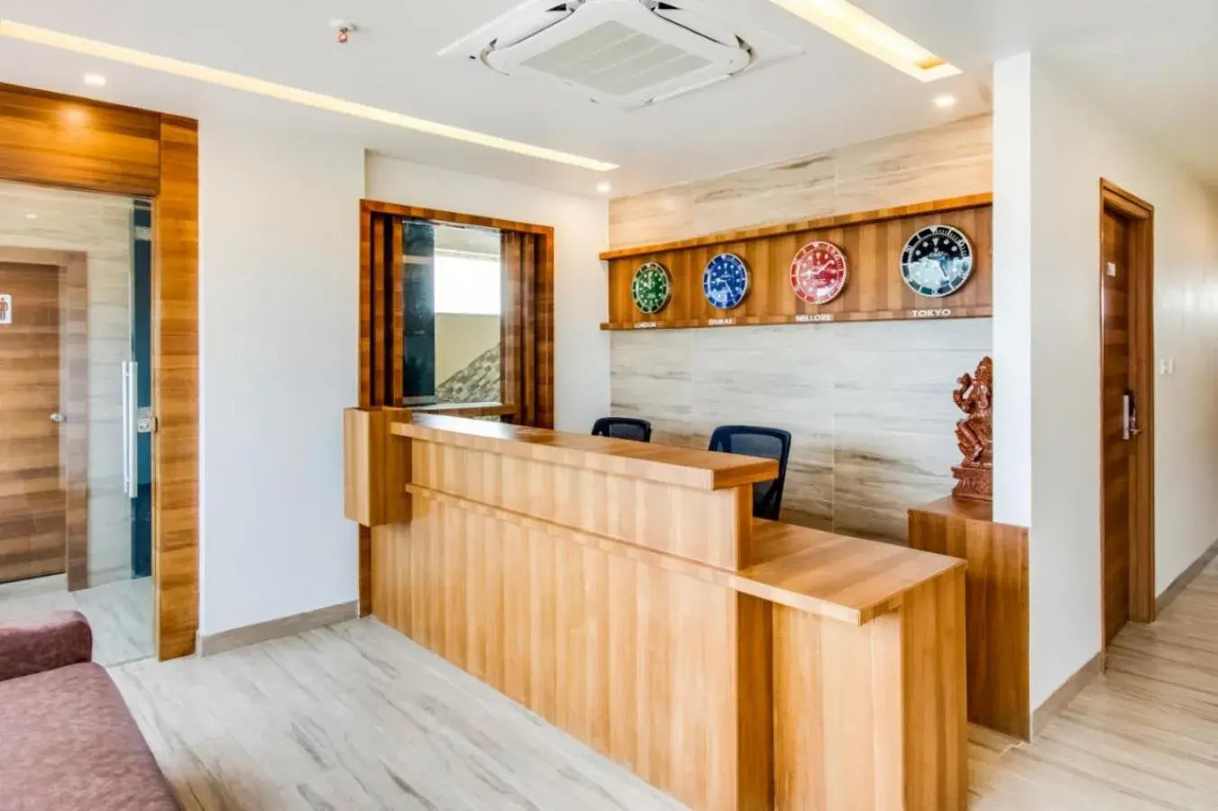 Lobby or reception in INN THE CENTRE Lobby or reception in INN THE CENTRE