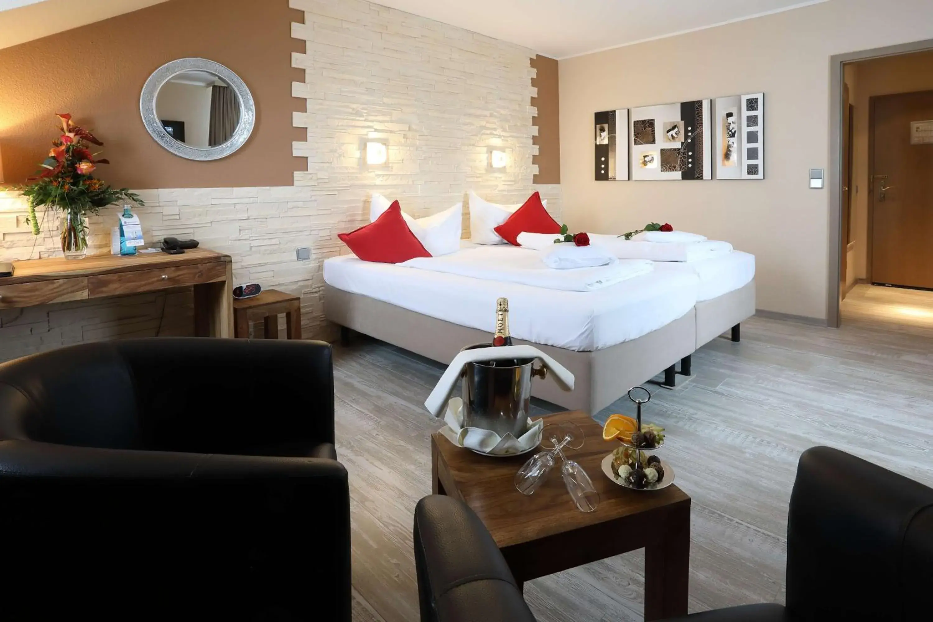 Bedroom, Bed in Best Western Hotel Rosenau Bedroom, Bed in Best Western Hotel Rosenau