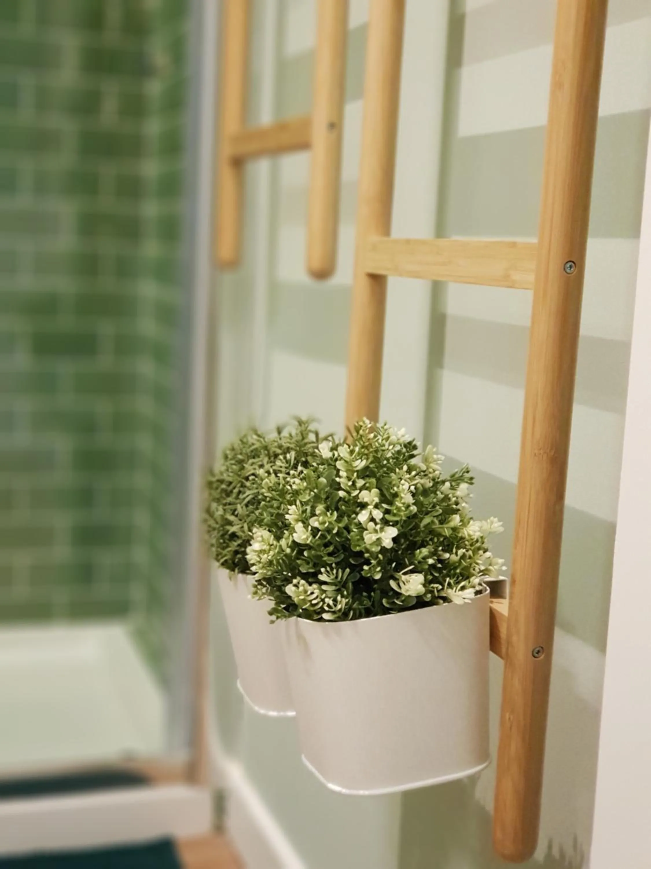 Decorative detail in Minty Fresh Apartment