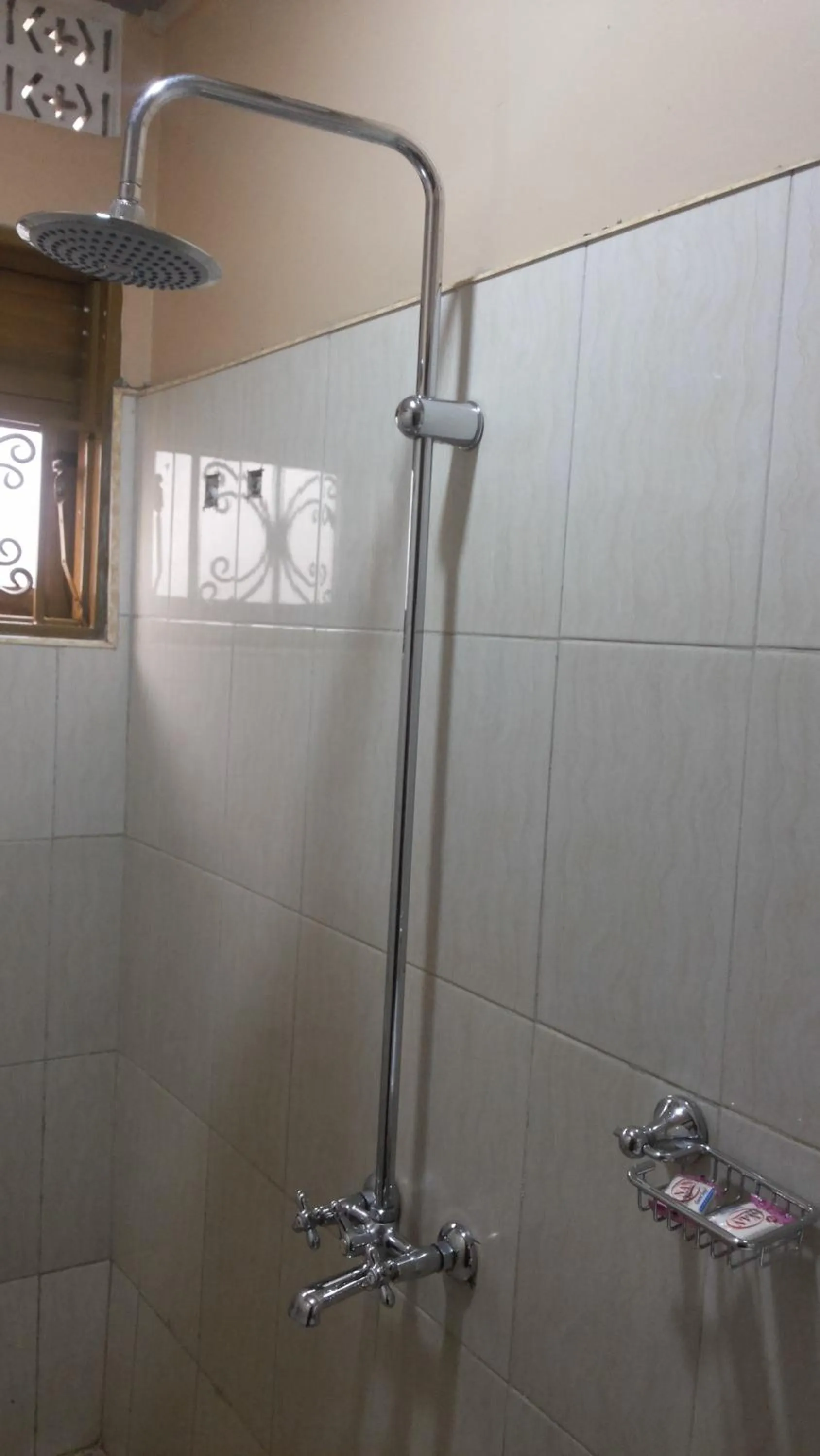 Bathroom in Rock Shadow Hotel