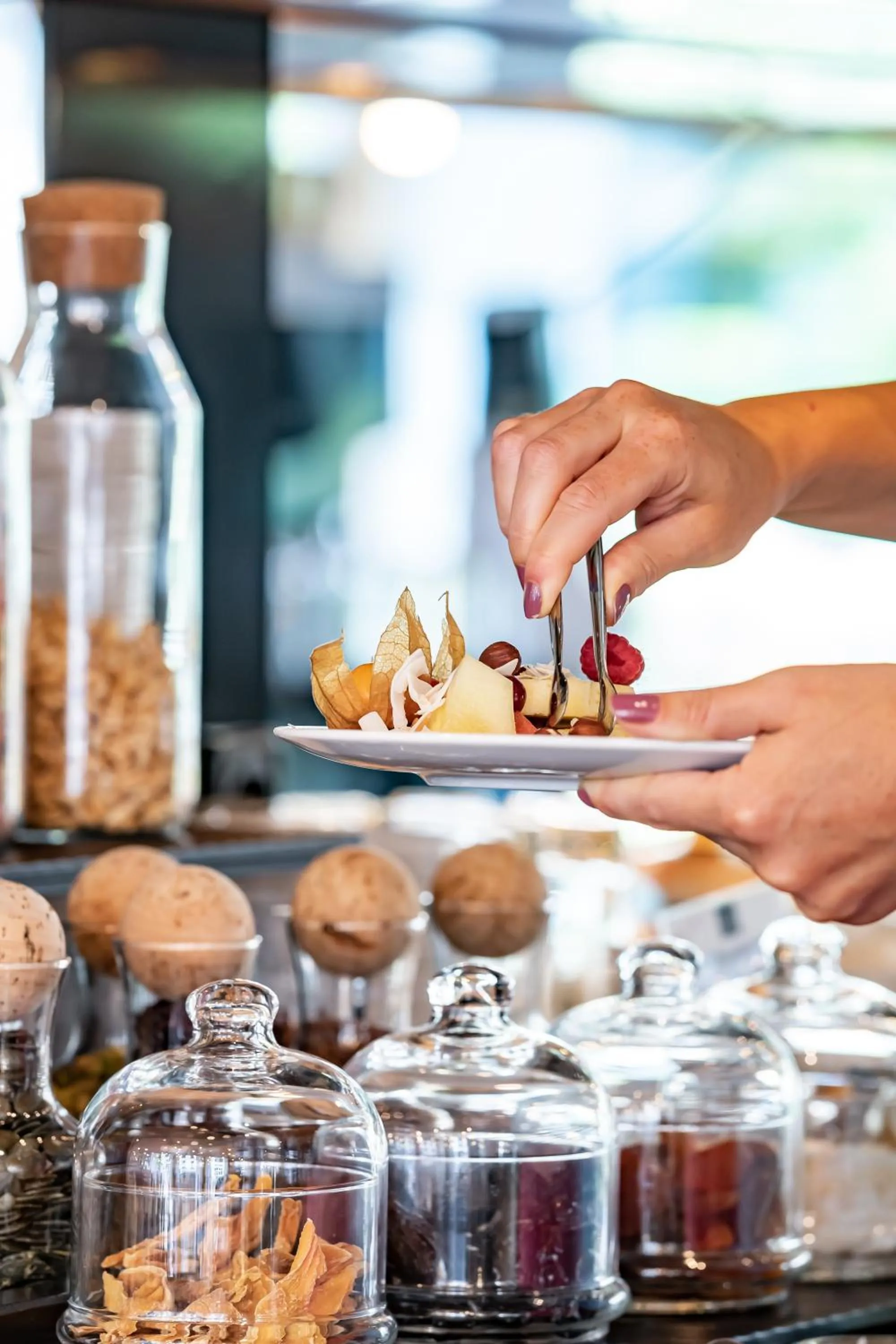 Breakfast in Essential by Dorint Basel City