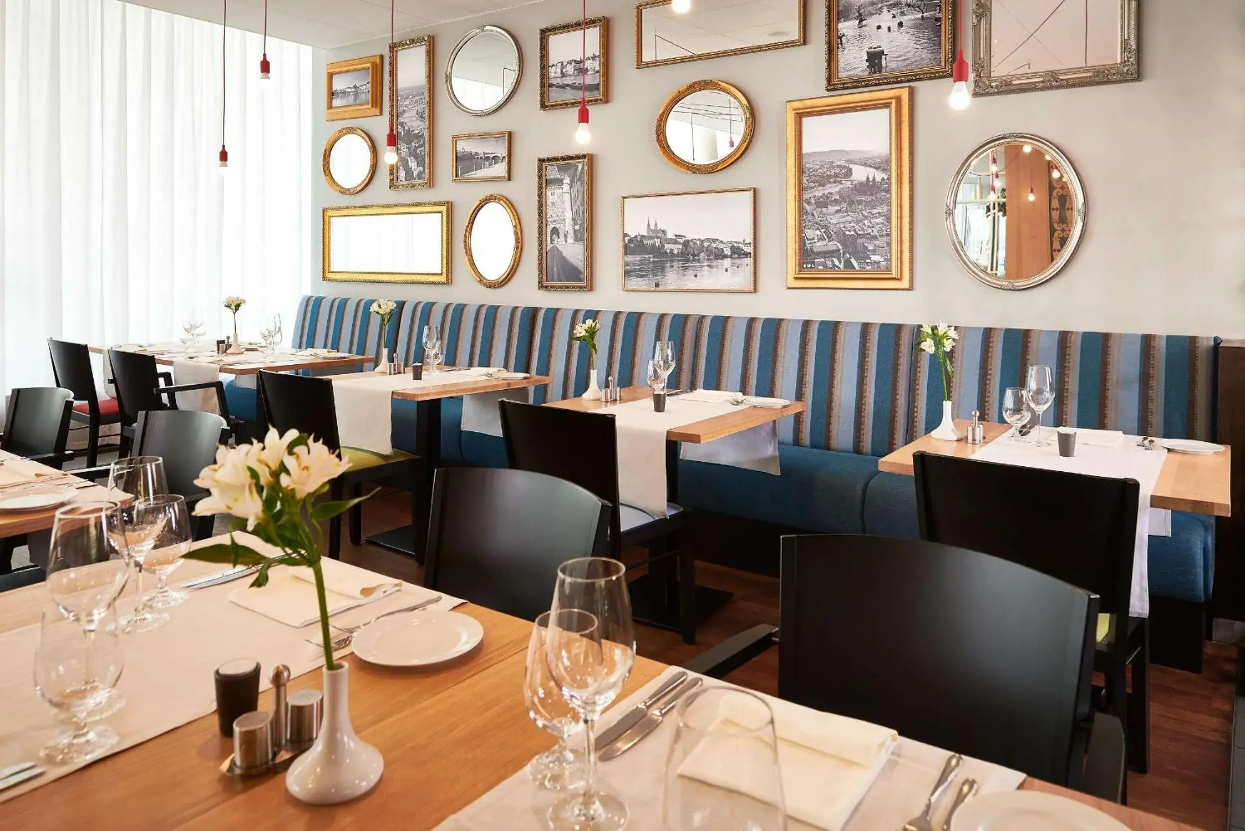 Restaurant/places to eat in Essential by Dorint Basel City Restaurant/places to eat in Essential by Dorint Basel City