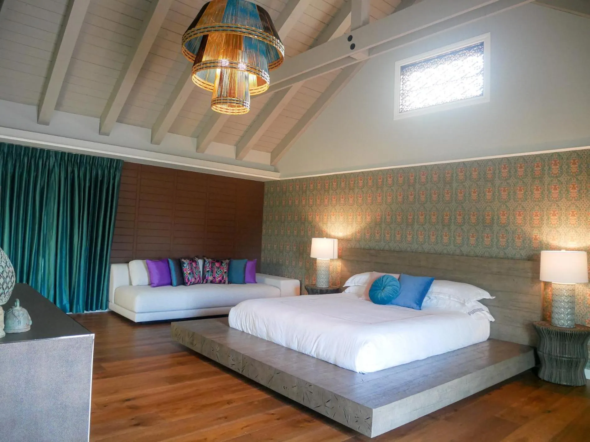 Bed in Bann at Oak Knoll Napa