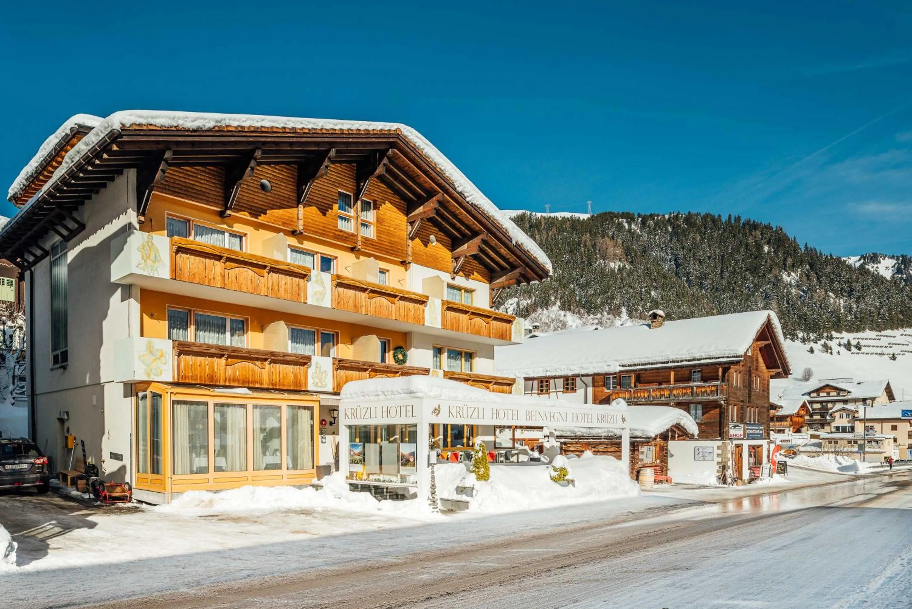 Property building in Hotel Krüzli - dapi 1914