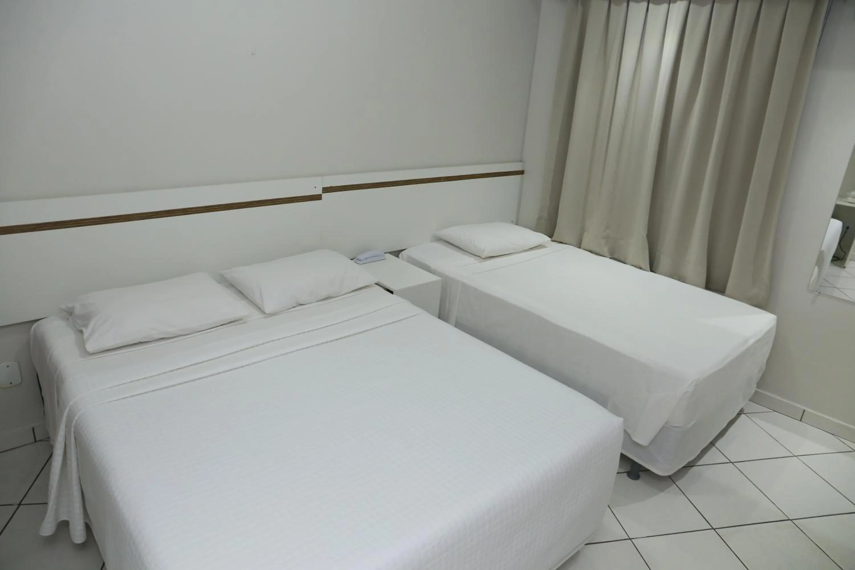 Bed in Prata Hotel