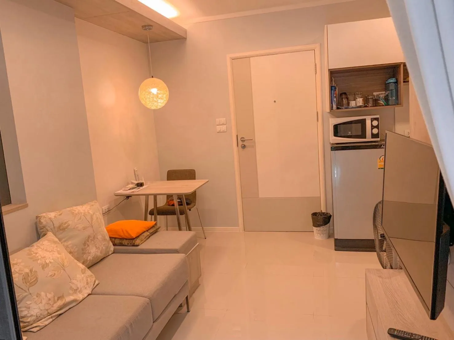 Kitchen or kitchenette in lumpini park beach