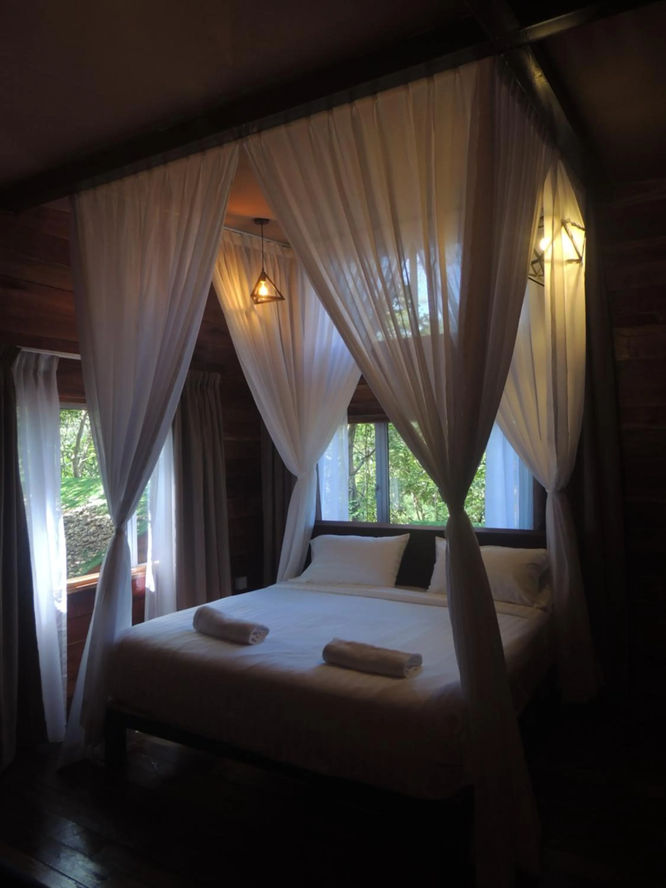 Bed in Utan Teluk Nipah