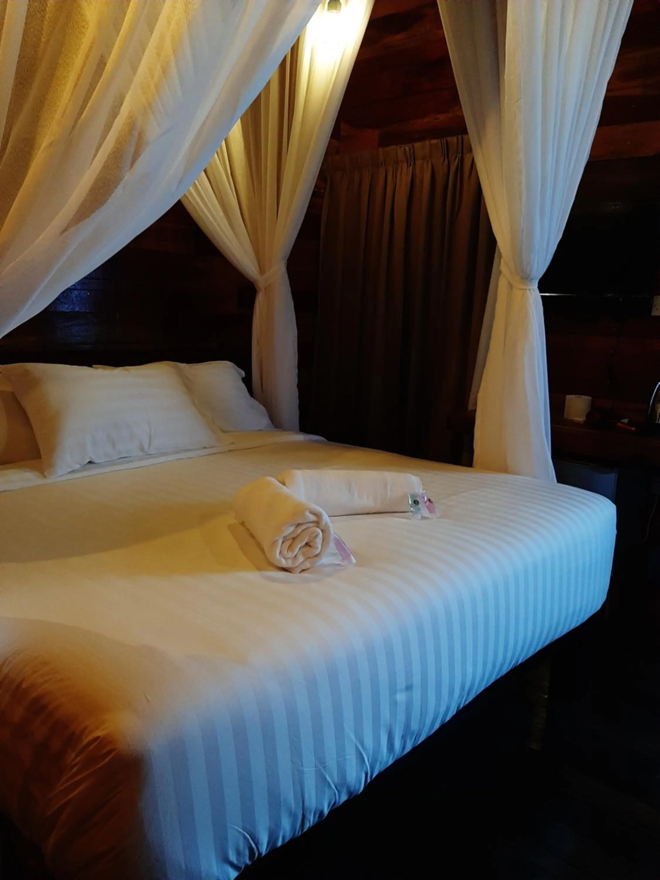 Bed in Utan Teluk Nipah