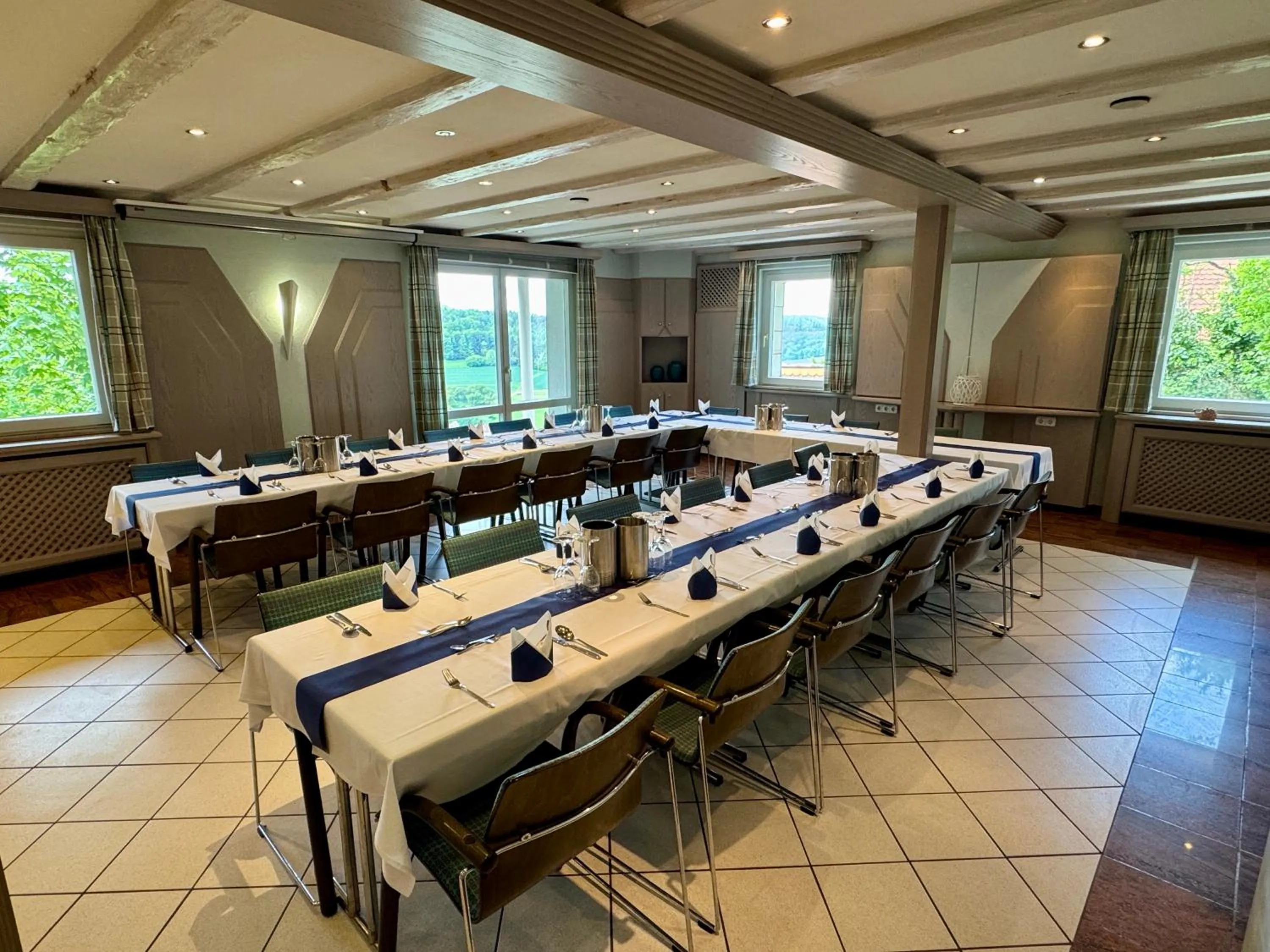 Restaurant/places to eat in Berggasthof Hotel Igelwirt