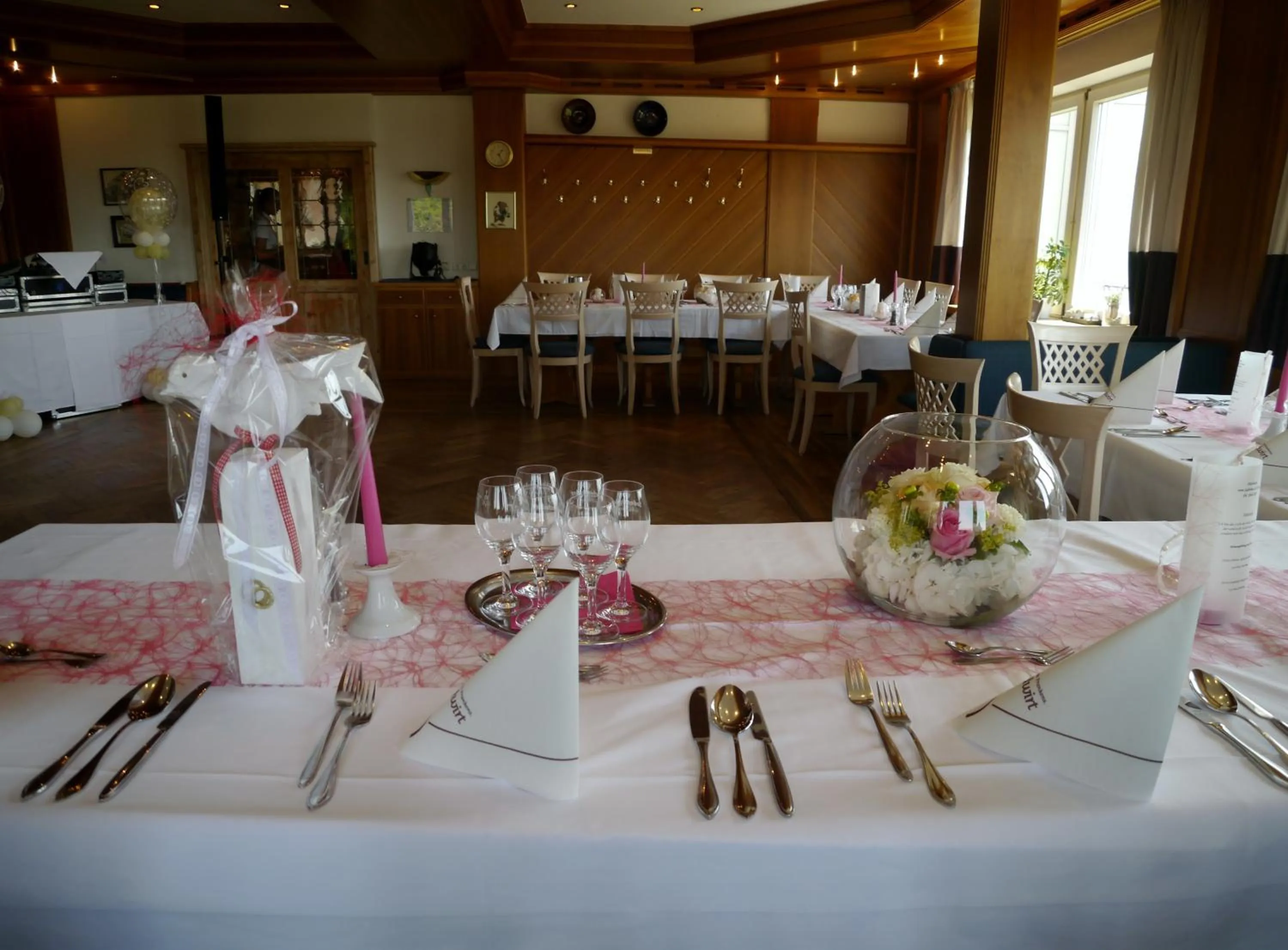 Restaurant/places to eat in Berggasthof Hotel Igelwirt