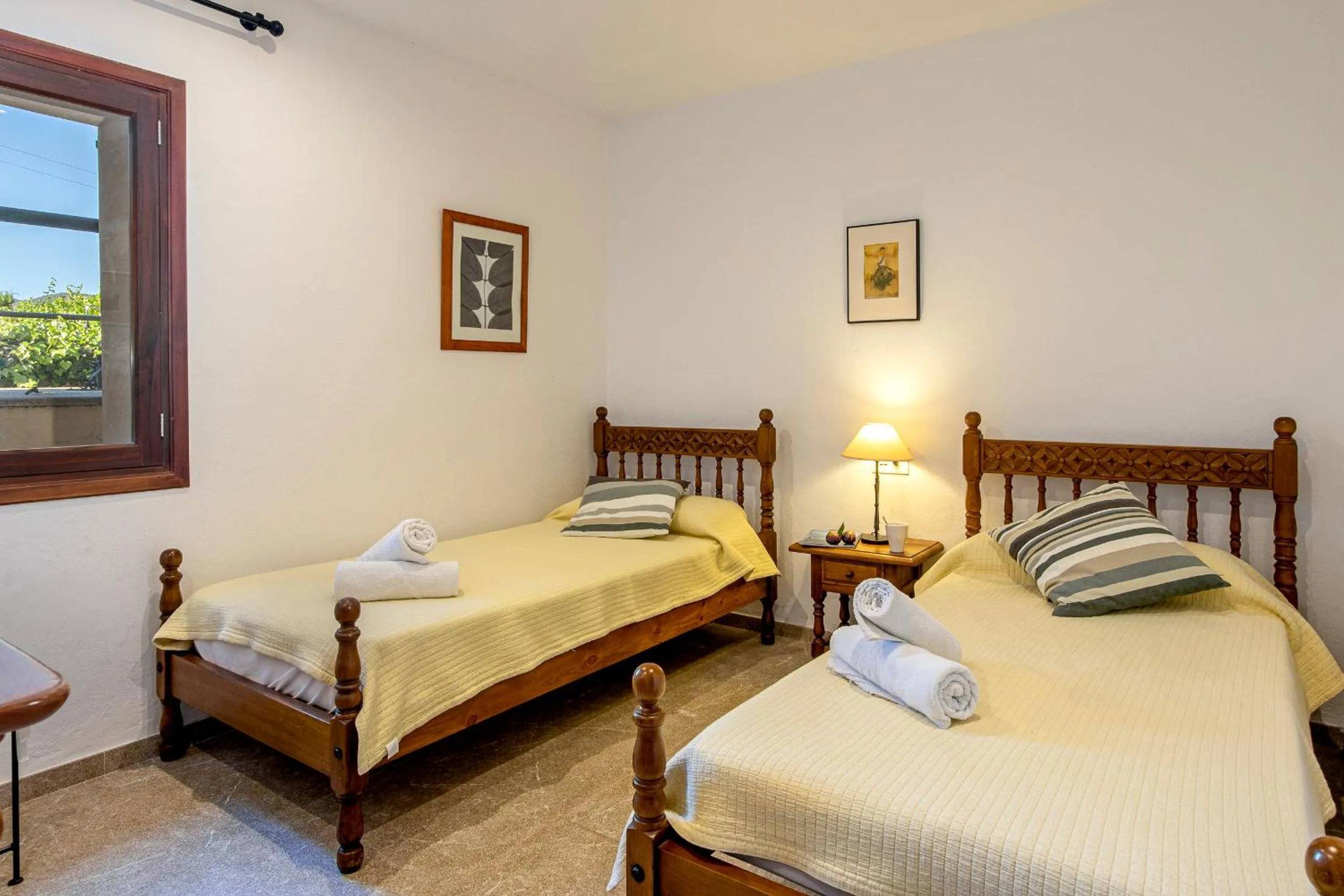 Bedroom, Bed in Family villa can Tomeu By homevillas360