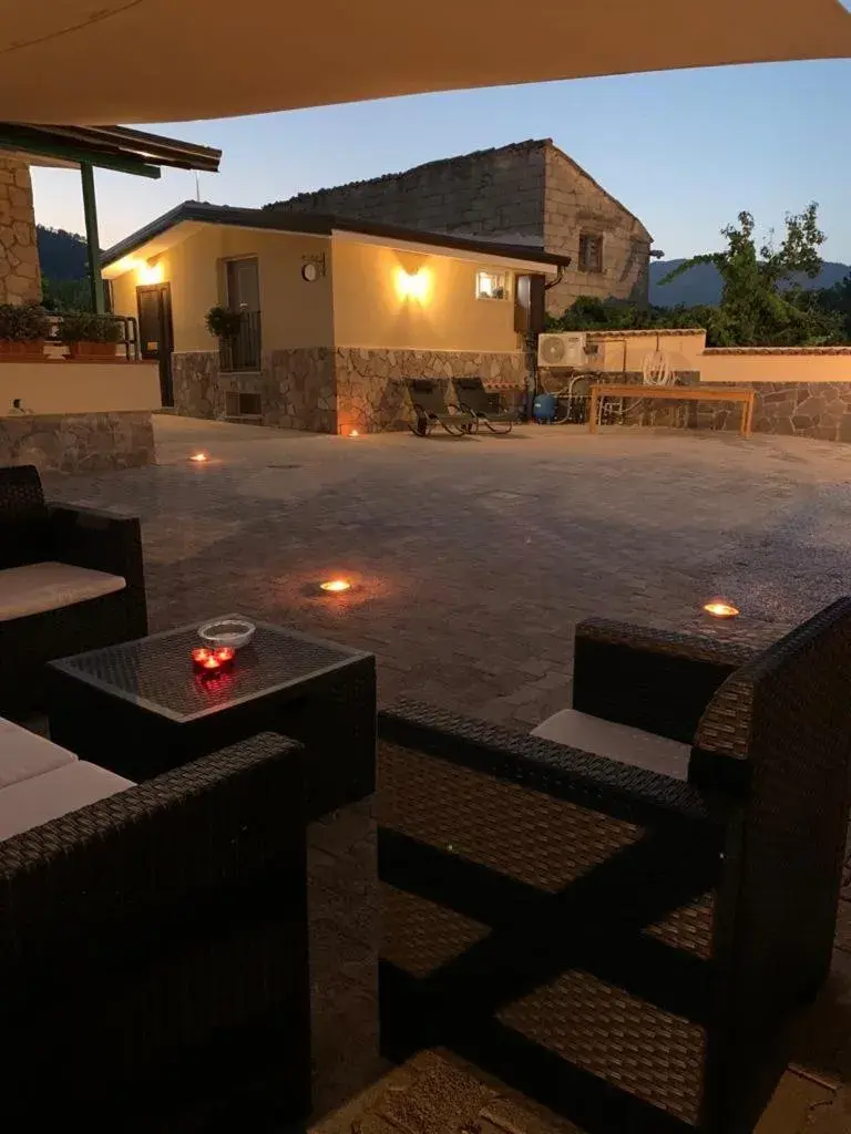 B&B BUICOVILLE CAMEROTA B&B BUICOVILLE CAMEROTA