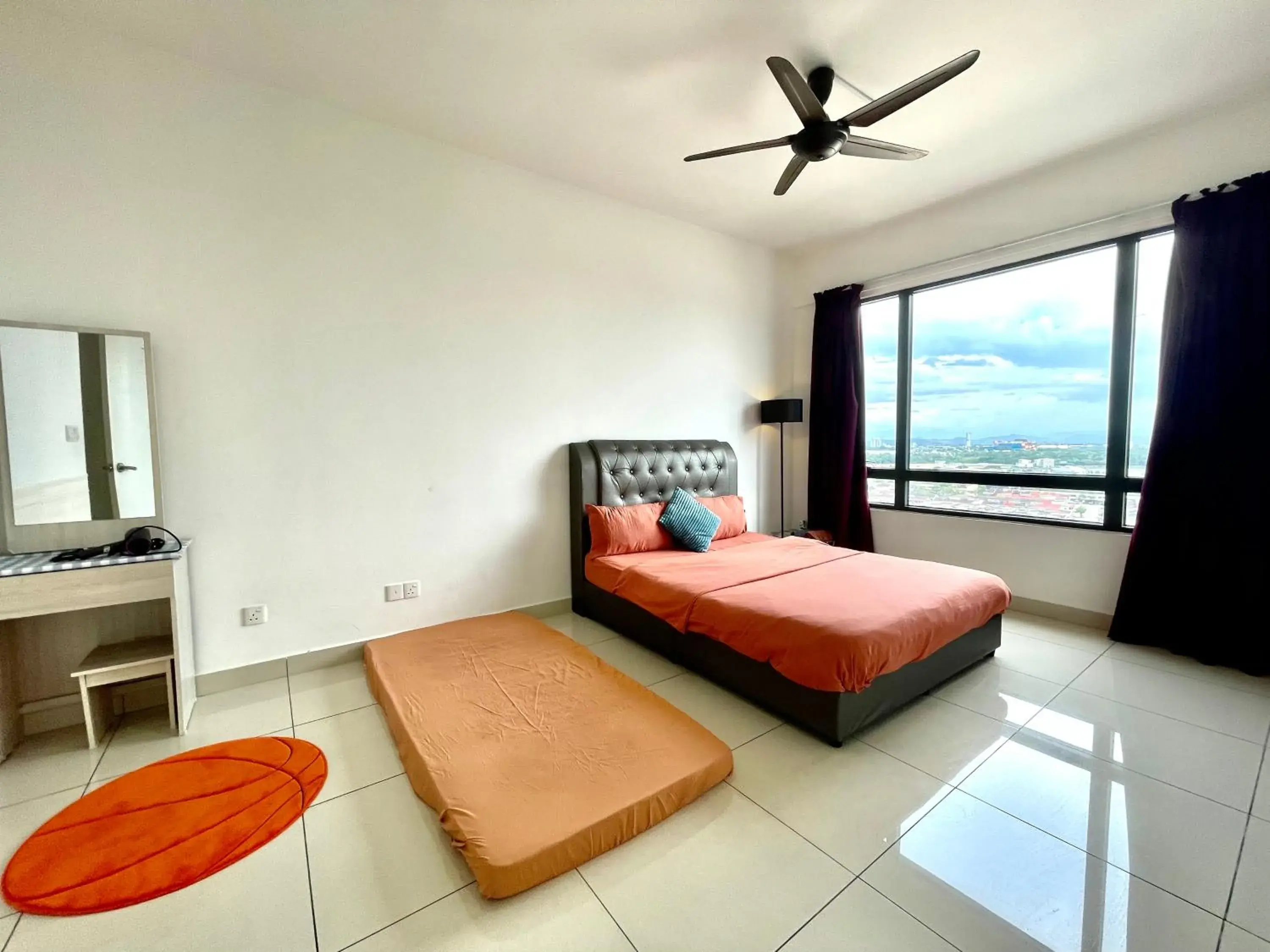 Bed in Entire Condominium @ Woodsburry Butterworth Penang Bed in Entire Condominium @ Woodsburry Butterworth Penang