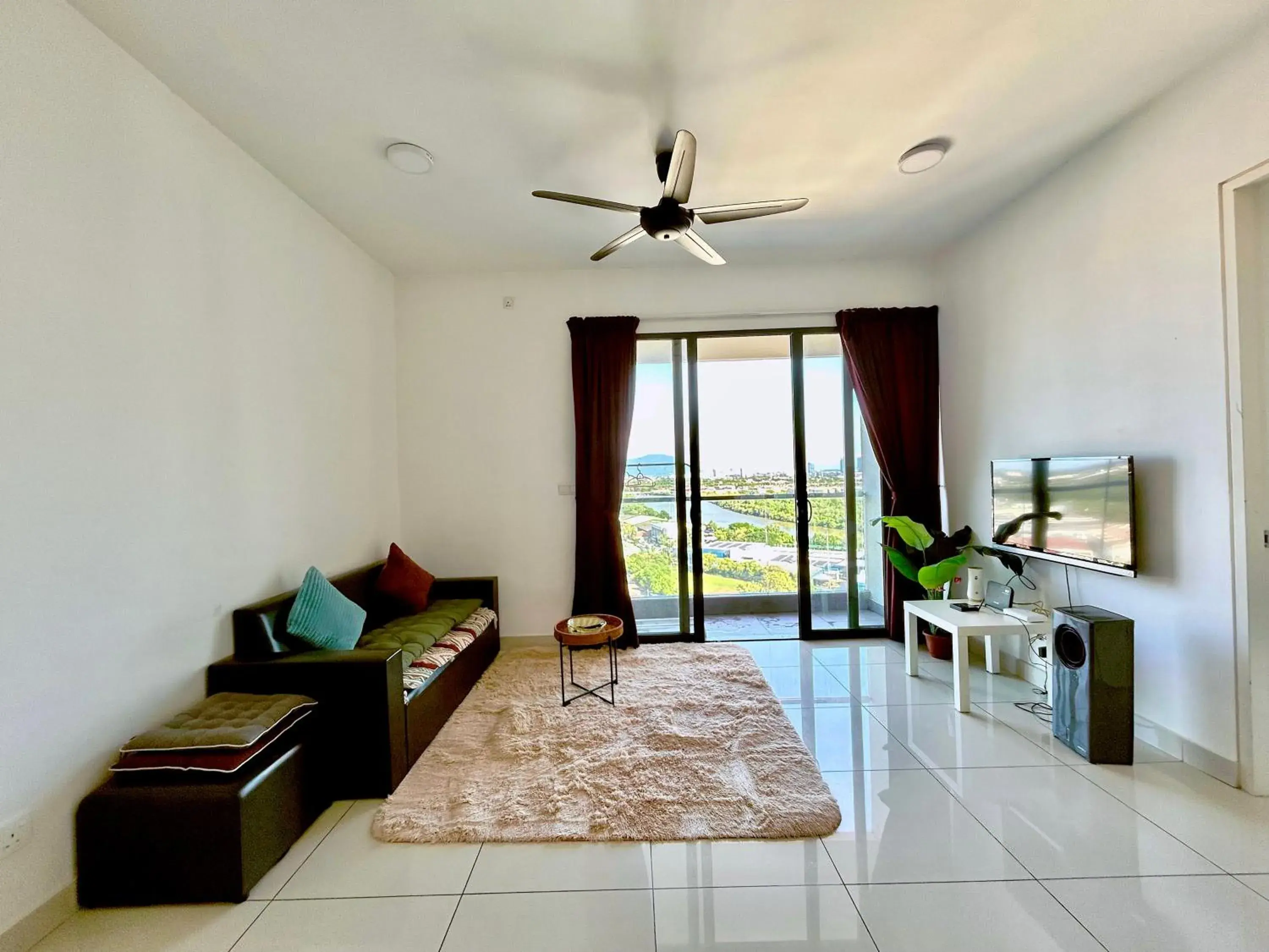 Bed in Entire Condominium @ Woodsburry Butterworth Penang Bed in Entire Condominium @ Woodsburry Butterworth Penang