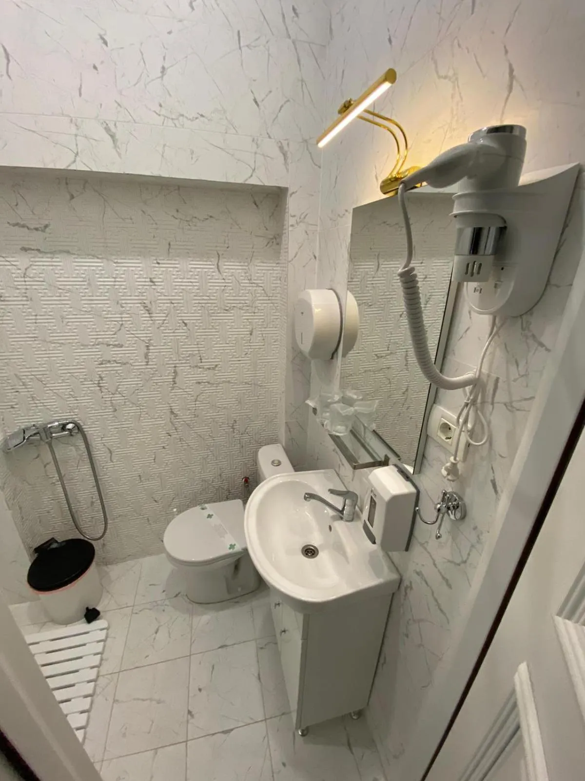 Arizet Boutique Mamaia