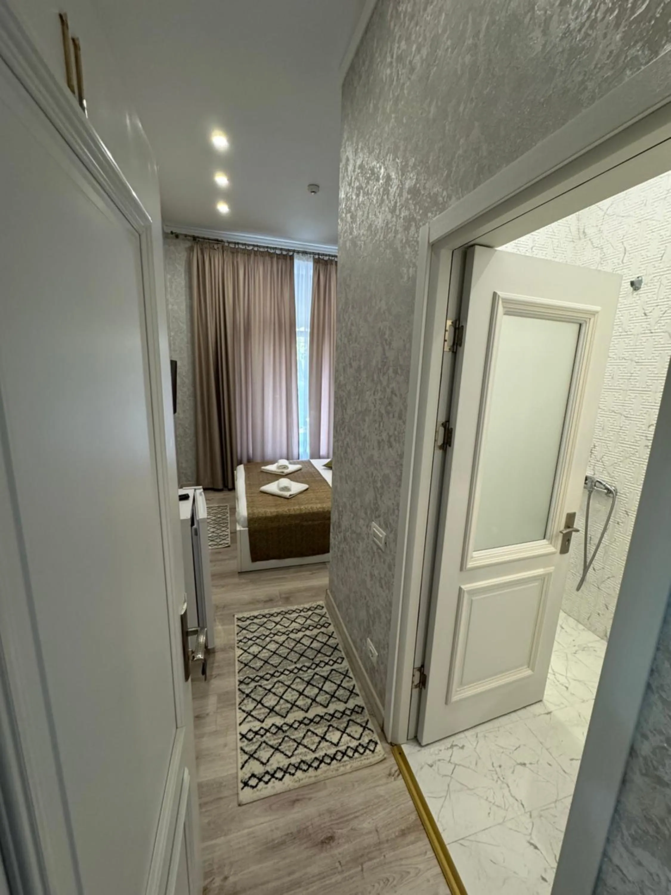 Bed in Arizet Boutique Mamaia