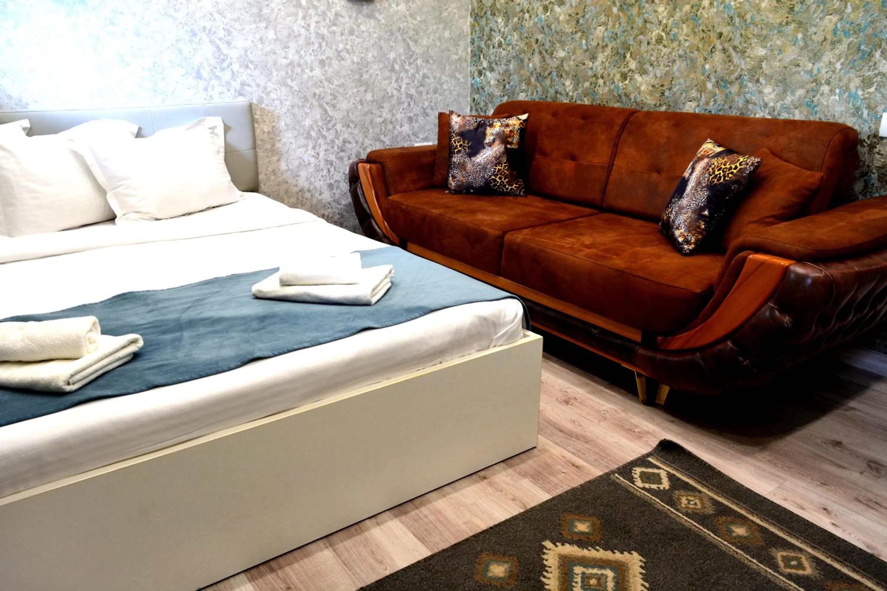 Arizet Boutique Mamaia