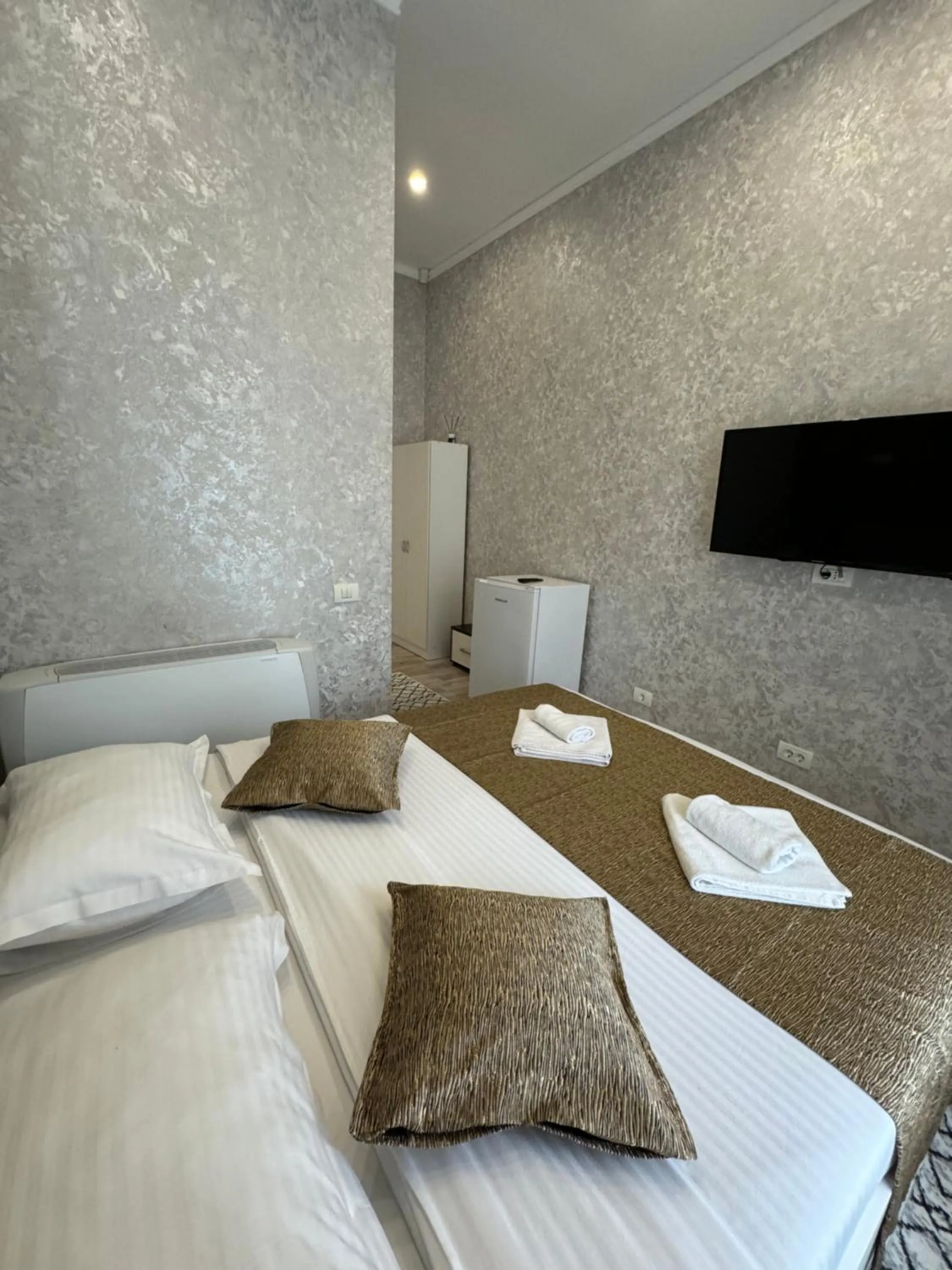 Bed in Arizet Boutique Mamaia