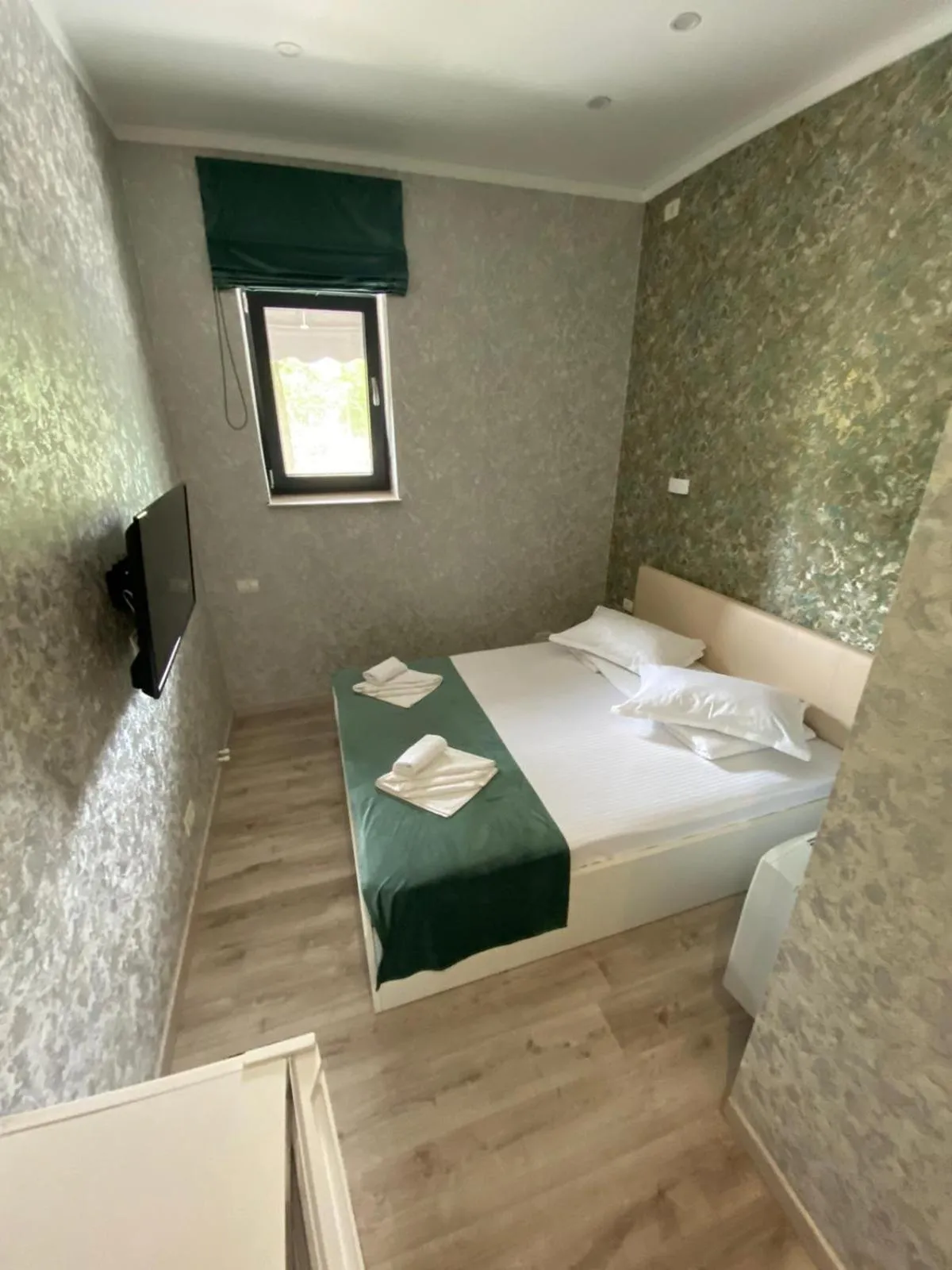 Bed in Arizet Boutique Mamaia