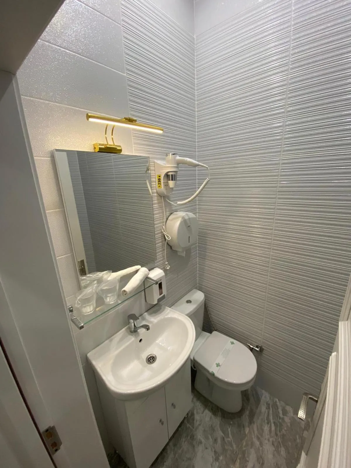 Arizet Boutique Mamaia