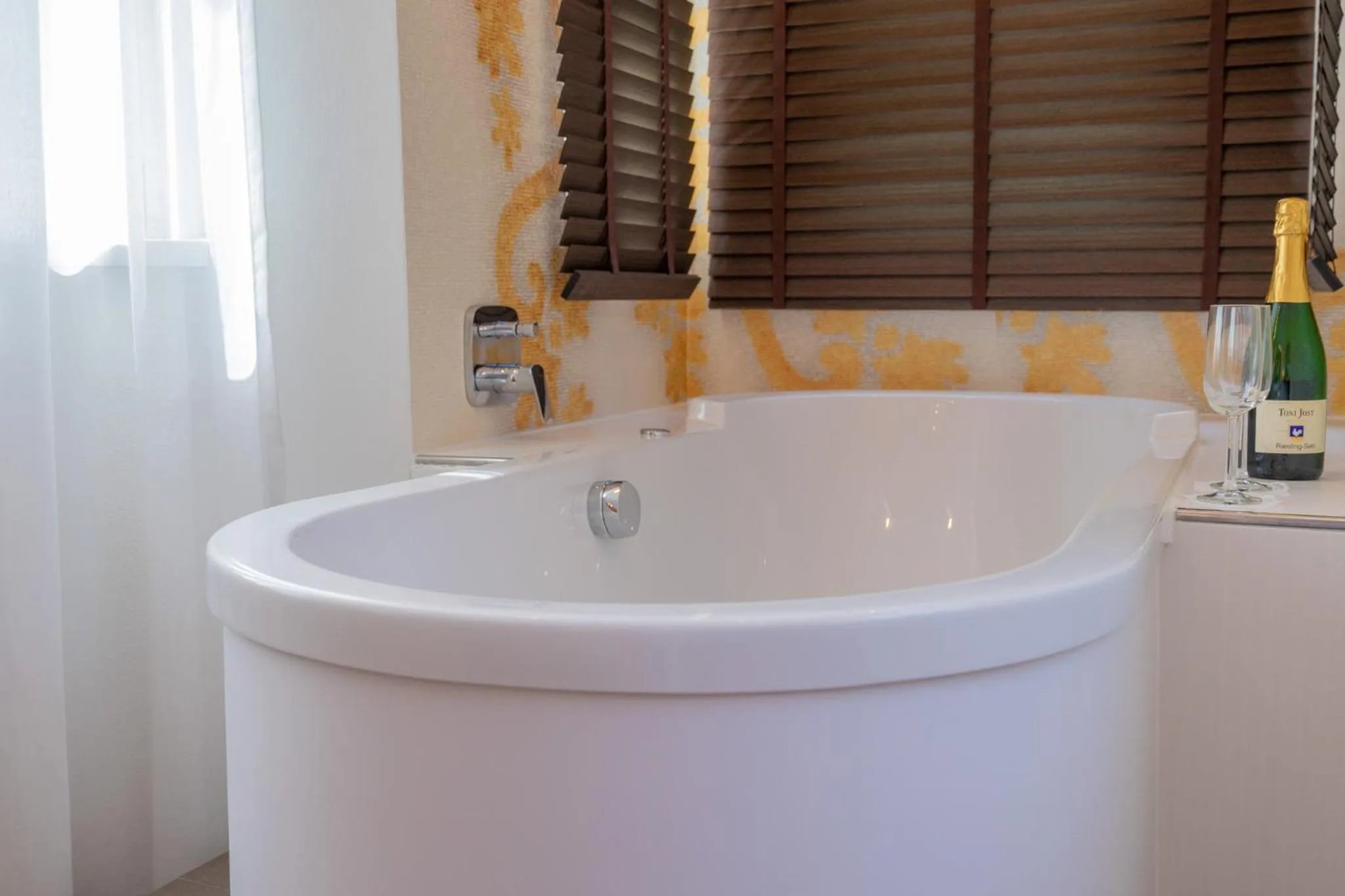 Hot Tub in Hotel am Markt Bacharach