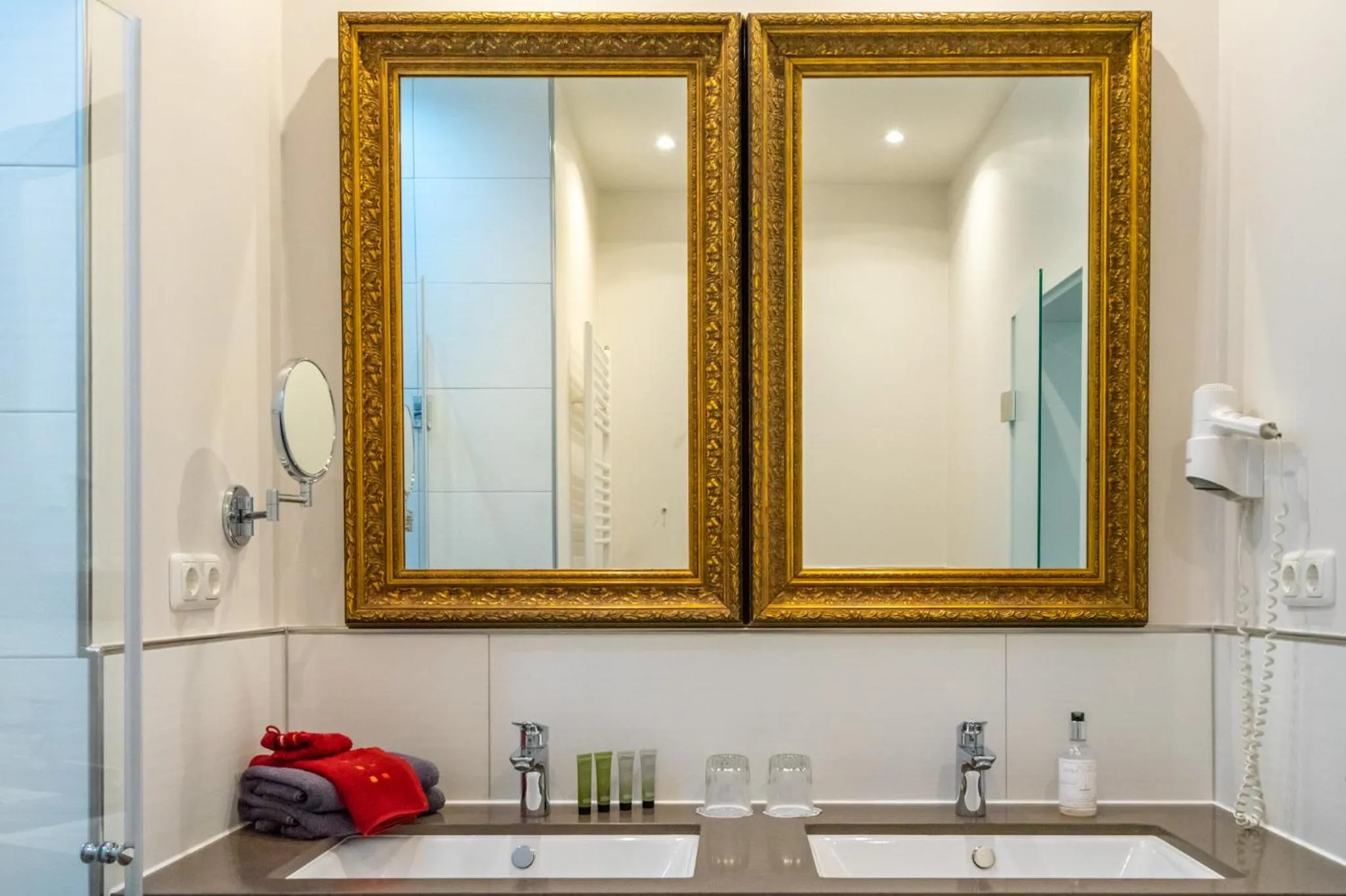 Shower in Hotel am Markt Bacharach