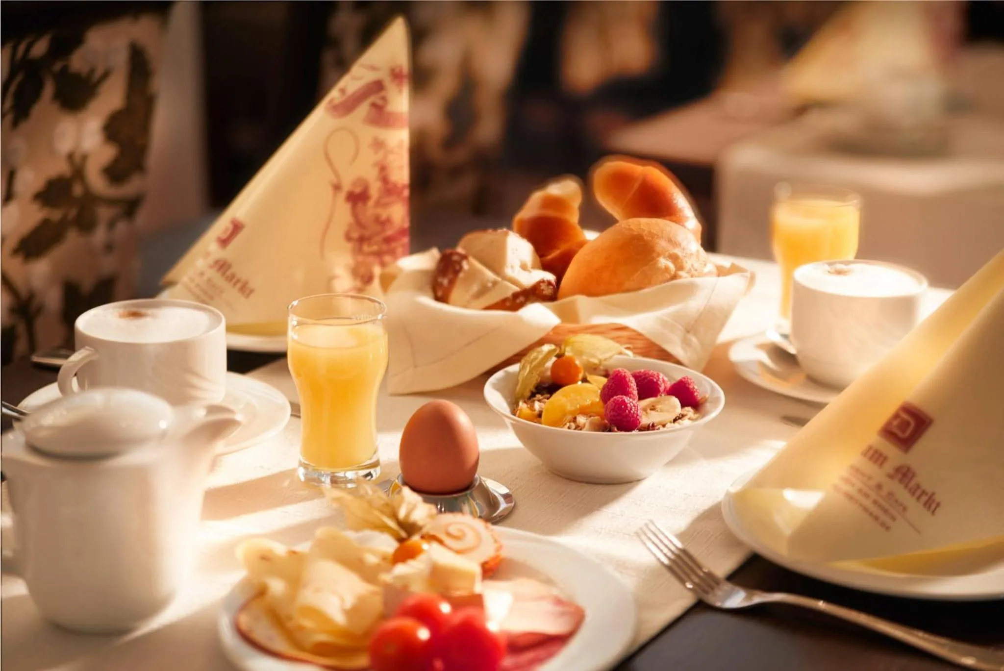 Food and drinks in Hotel am Markt Bacharach