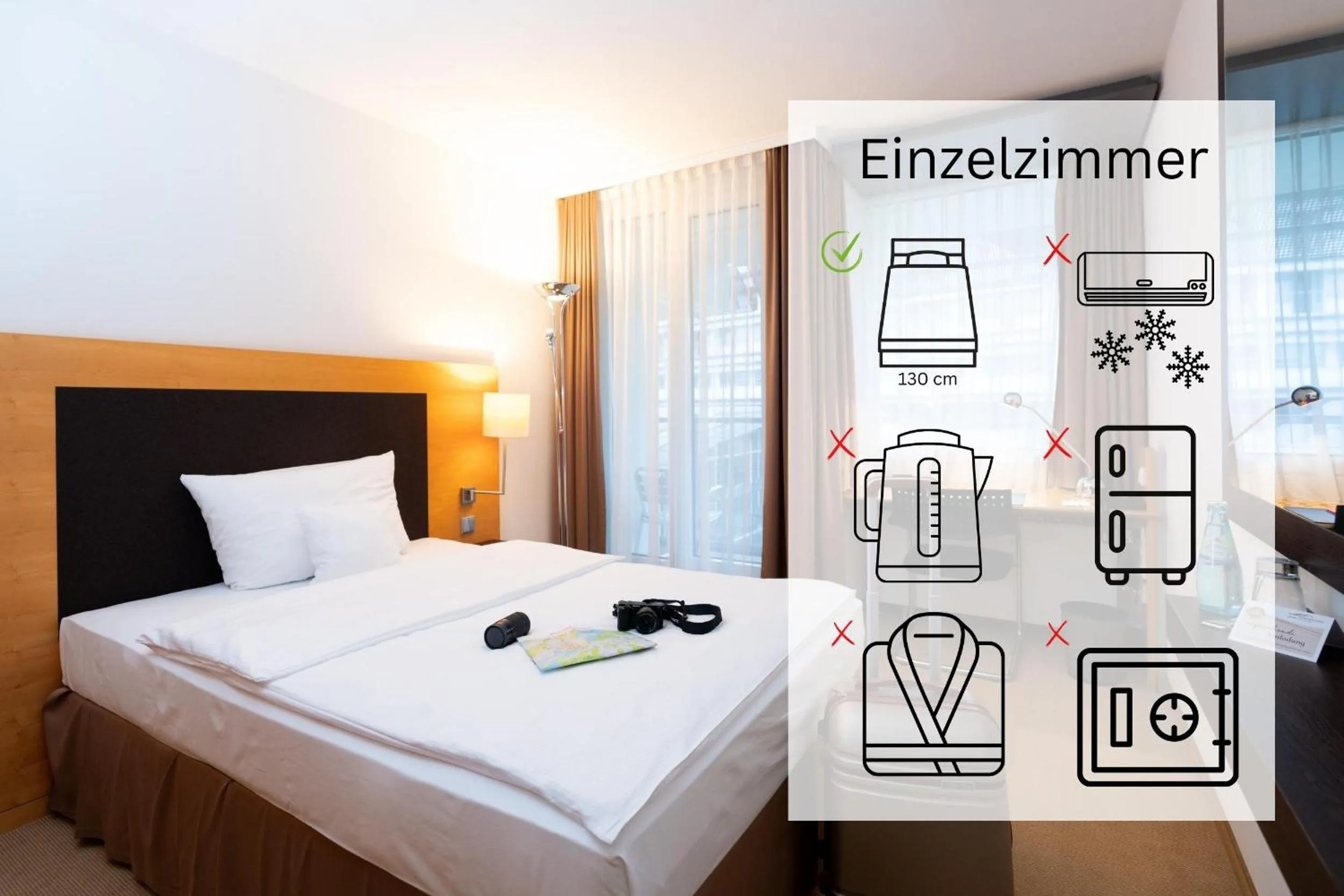 Photo of the whole room, Bed in Kongresshotel Potsdam am Templiner See