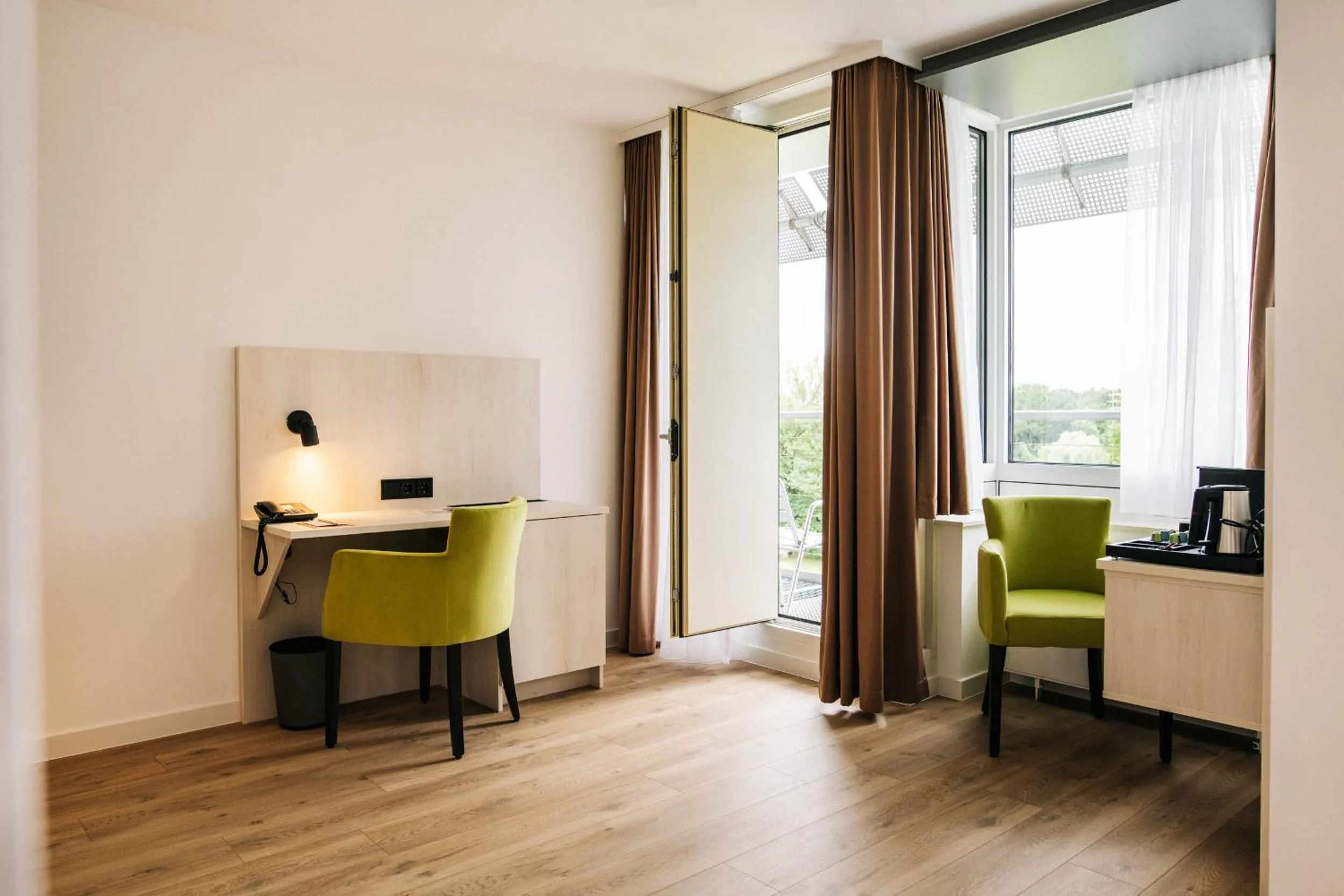 Coffee/tea facilities in Kongresshotel Potsdam am Templiner See