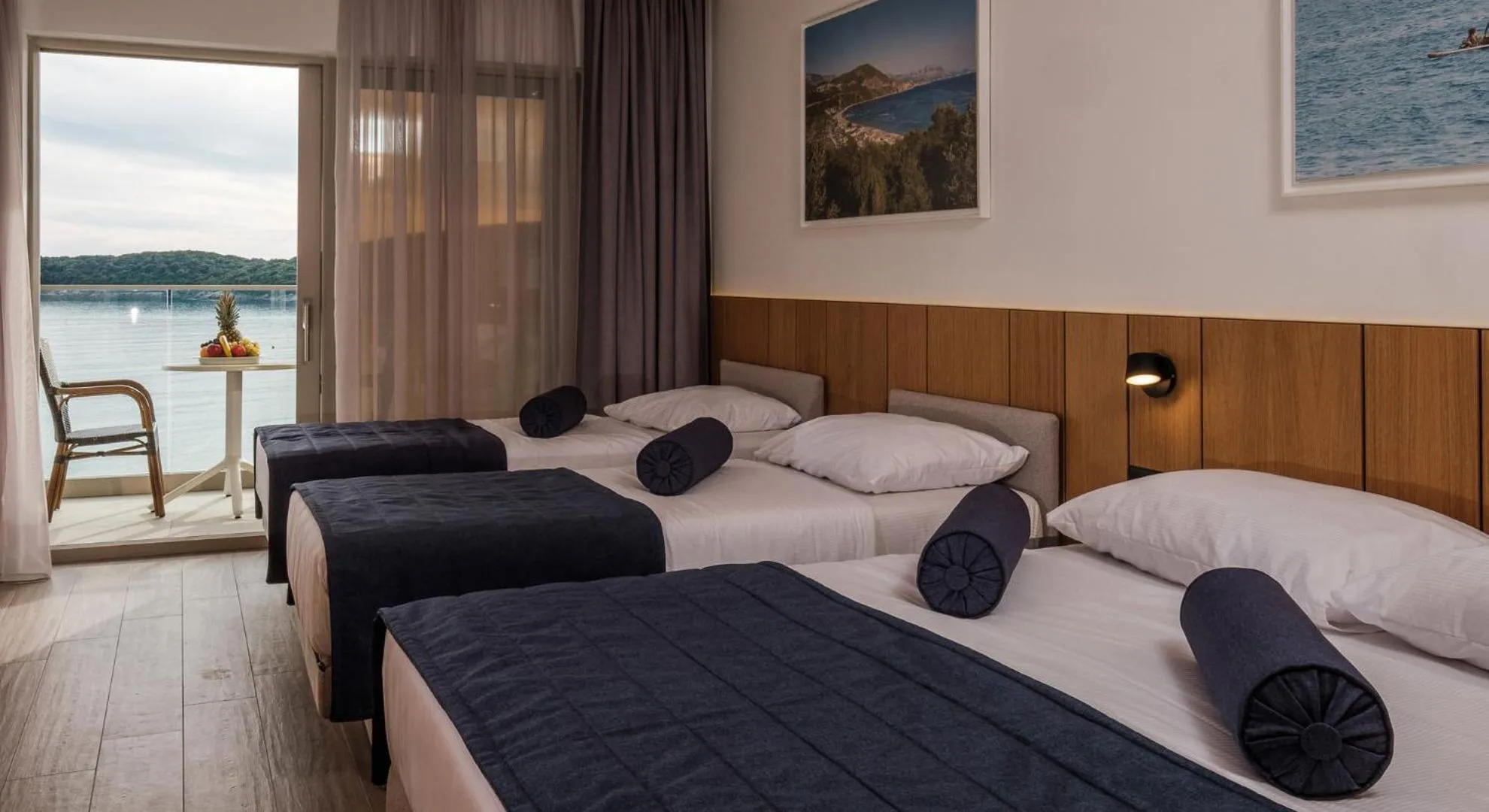 Balcony/Terrace, Bed in Poseidon The Beach Hotel