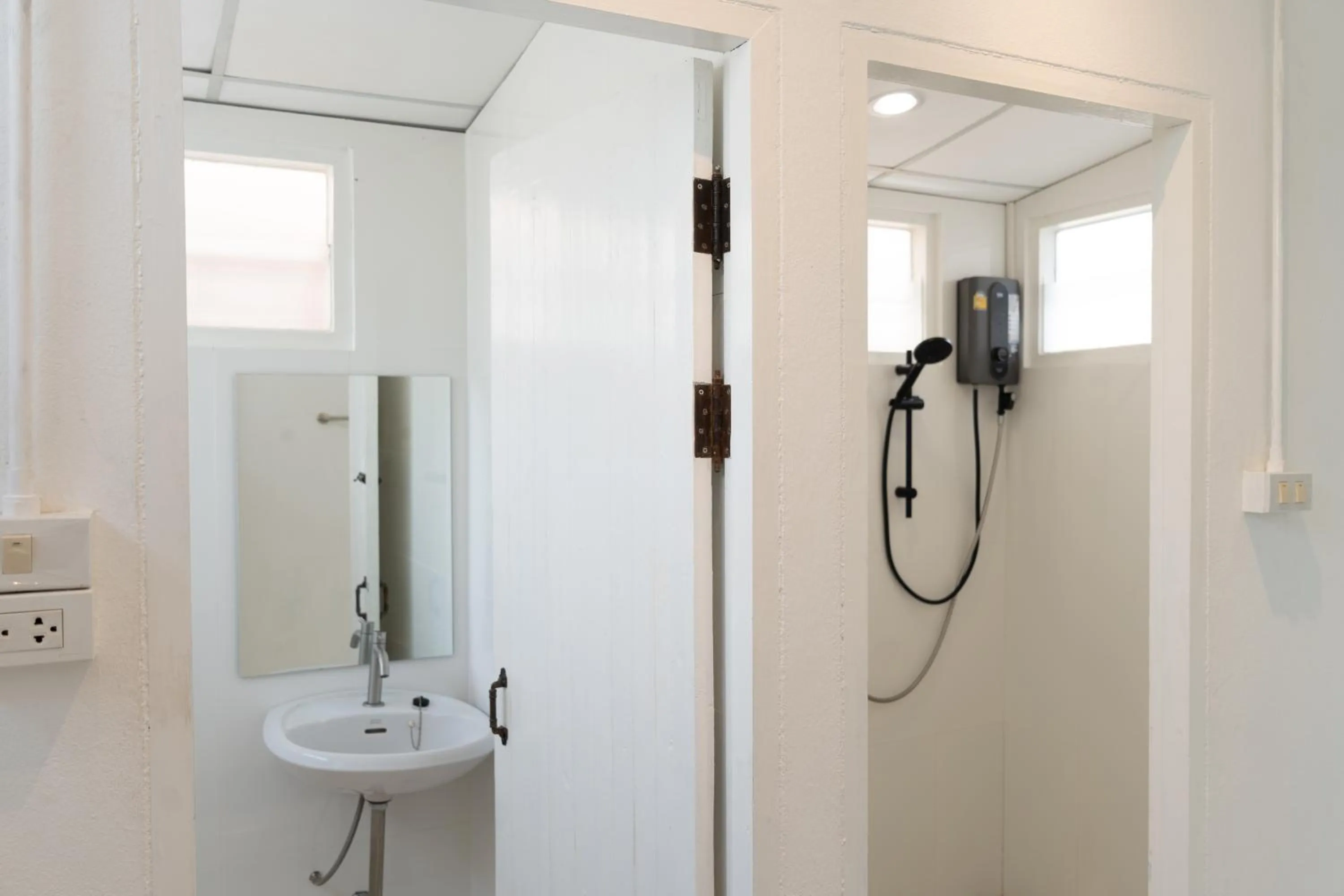 Toilet in Chiang Mai Mansion 2