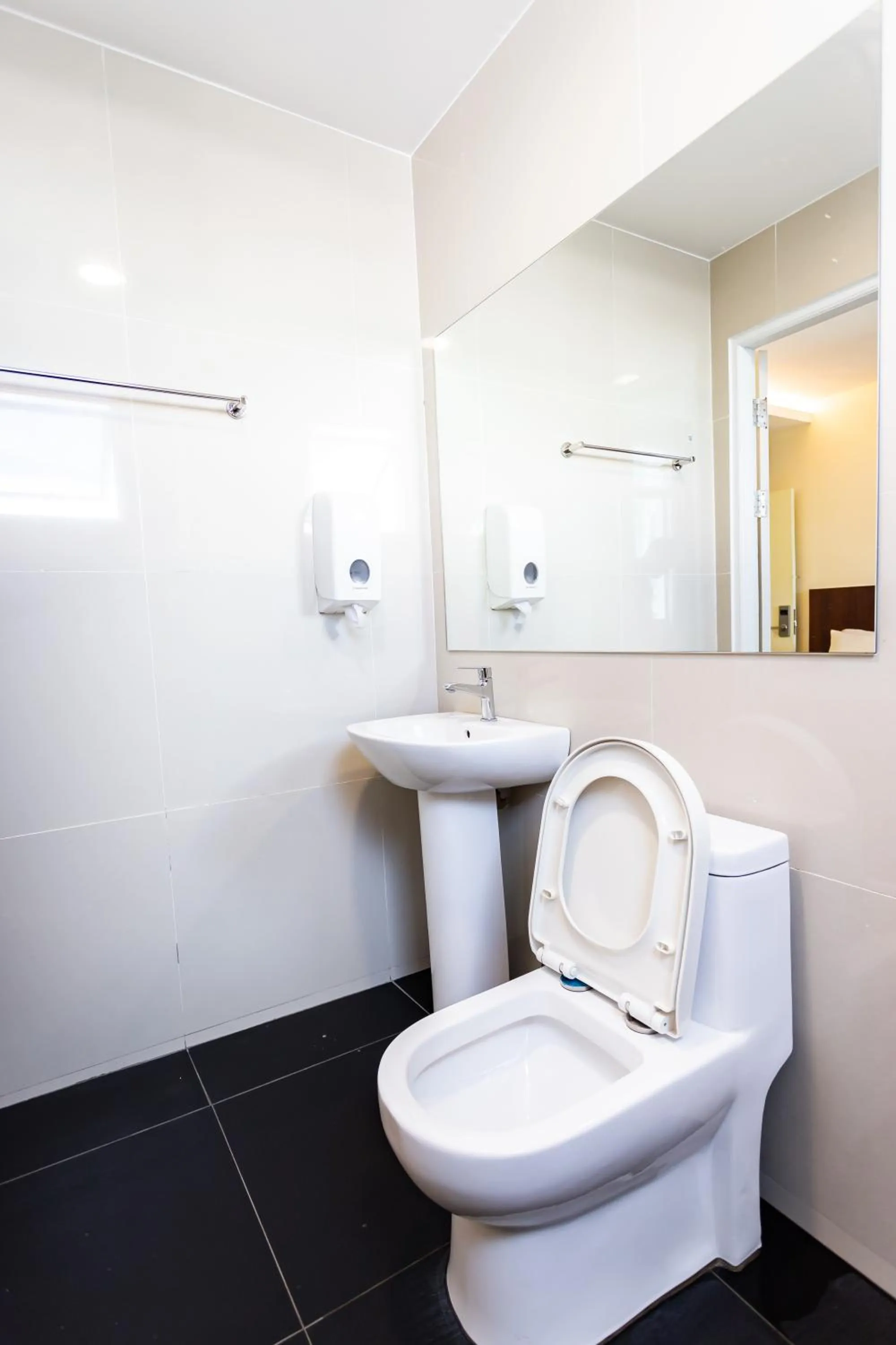 Toilet in Emart Hotel (Riam)