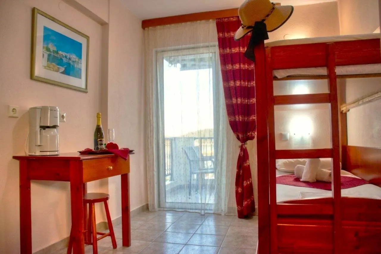 Bed in Apartmenthotel Sithon