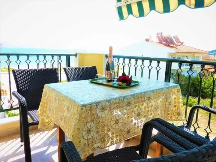 Day in Apartmenthotel Sithon