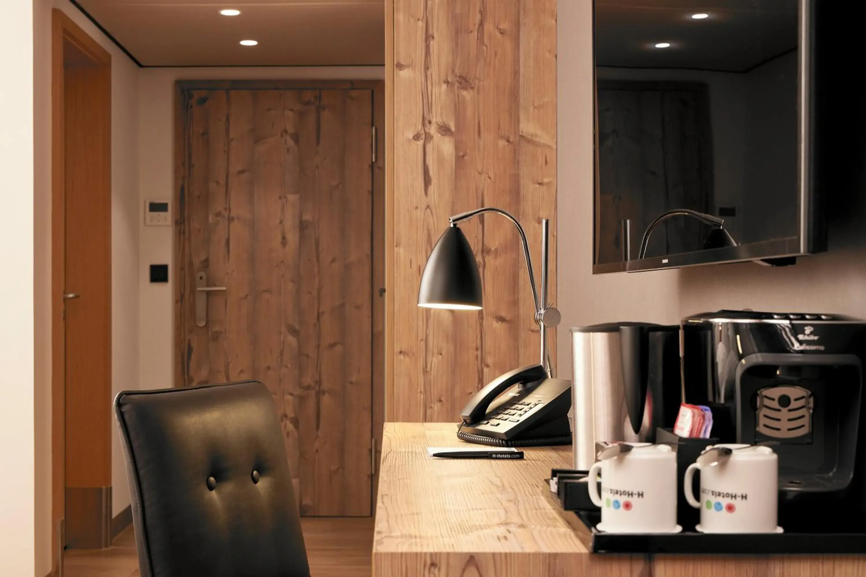 Superior Double Room in HYPERION Hotel Garmisch - Partenkirchen Superior Double Room in HYPERION Hotel Garmisch - Partenkirchen