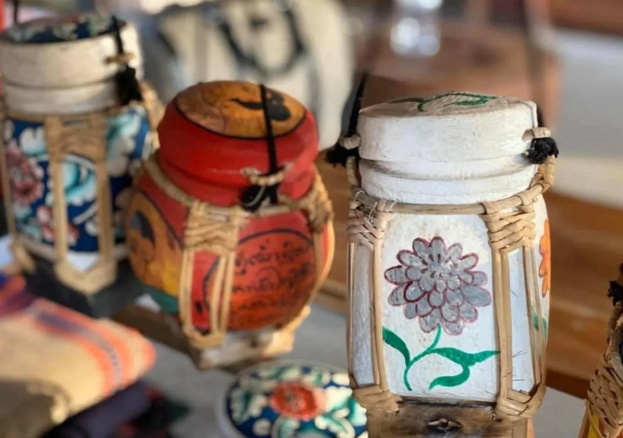 On-site shops in Athita The Hidden Court Chiang Saen Boutique Hotel