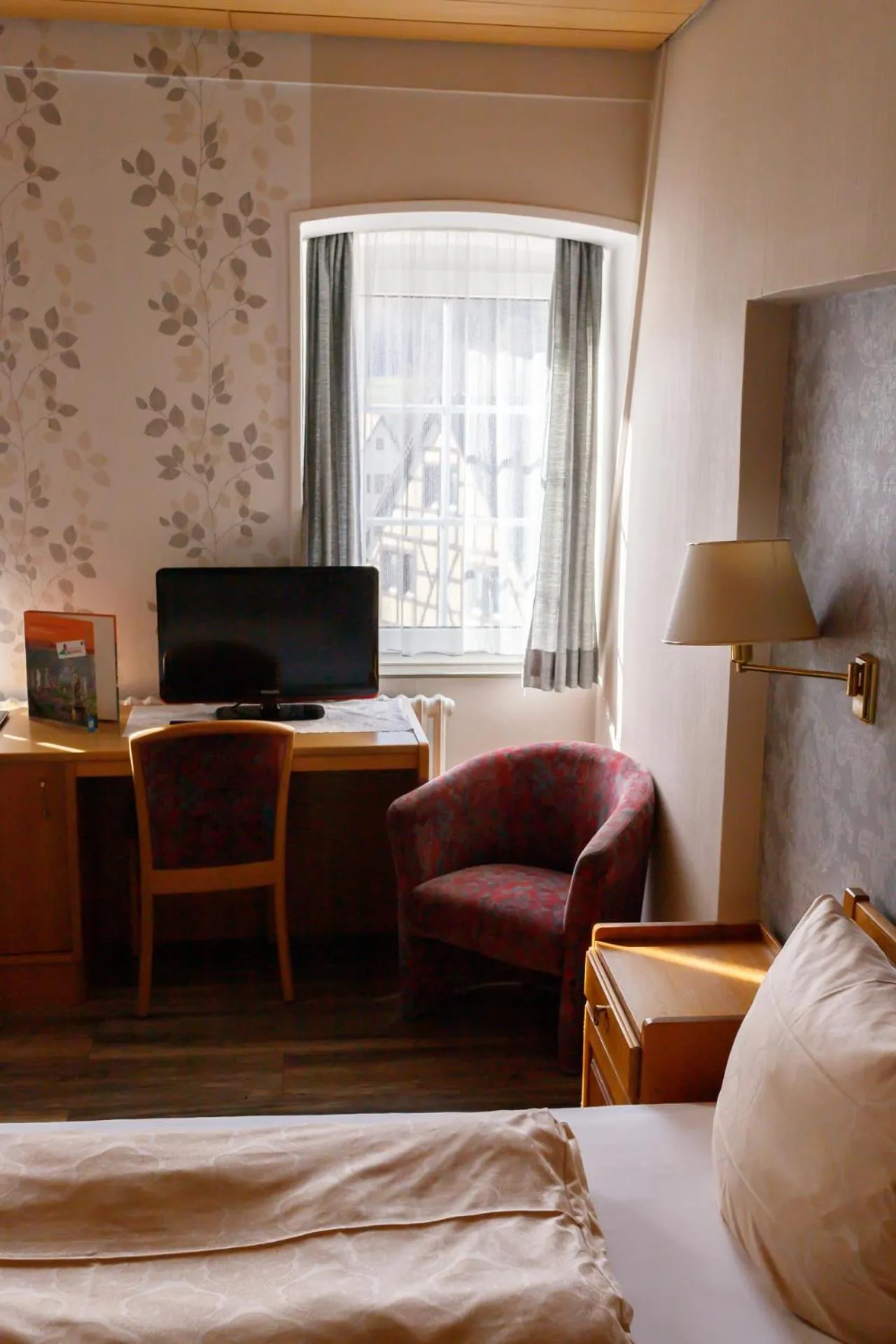 Bed in Schwarzes Lamm