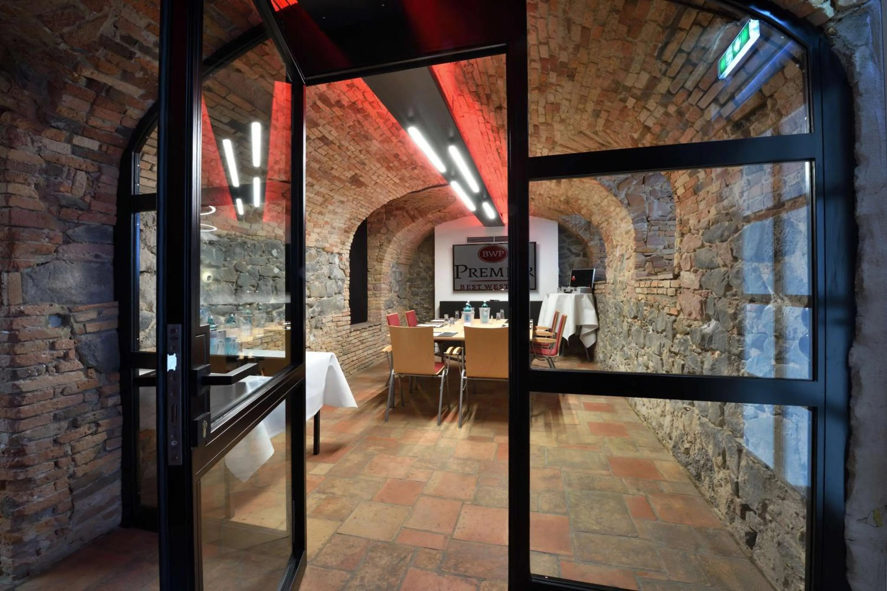 Meeting/conference room in Best Western Premier Hotel Villa Stokkum