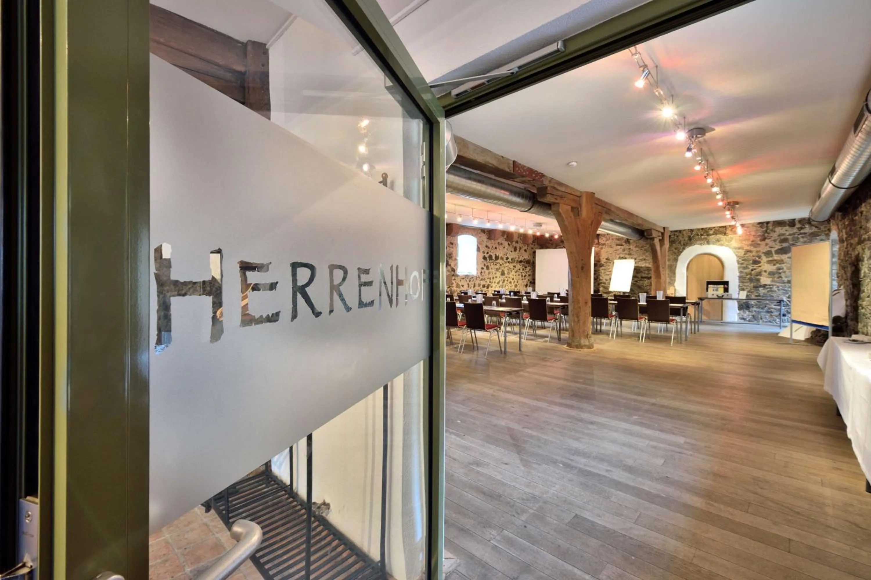 Meeting/conference room in Best Western Premier Hotel Villa Stokkum