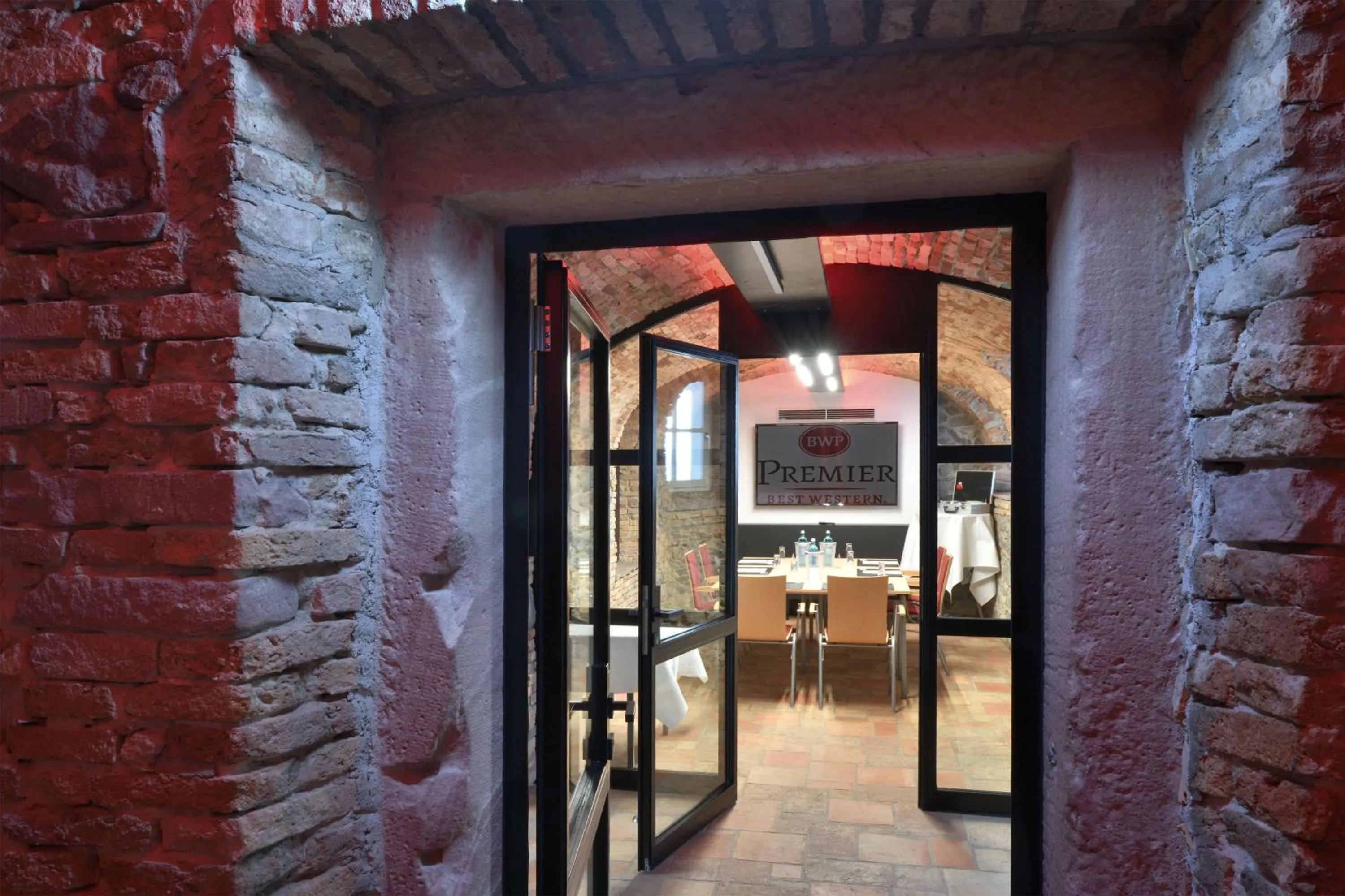 Meeting/conference room in Best Western Premier Hotel Villa Stokkum