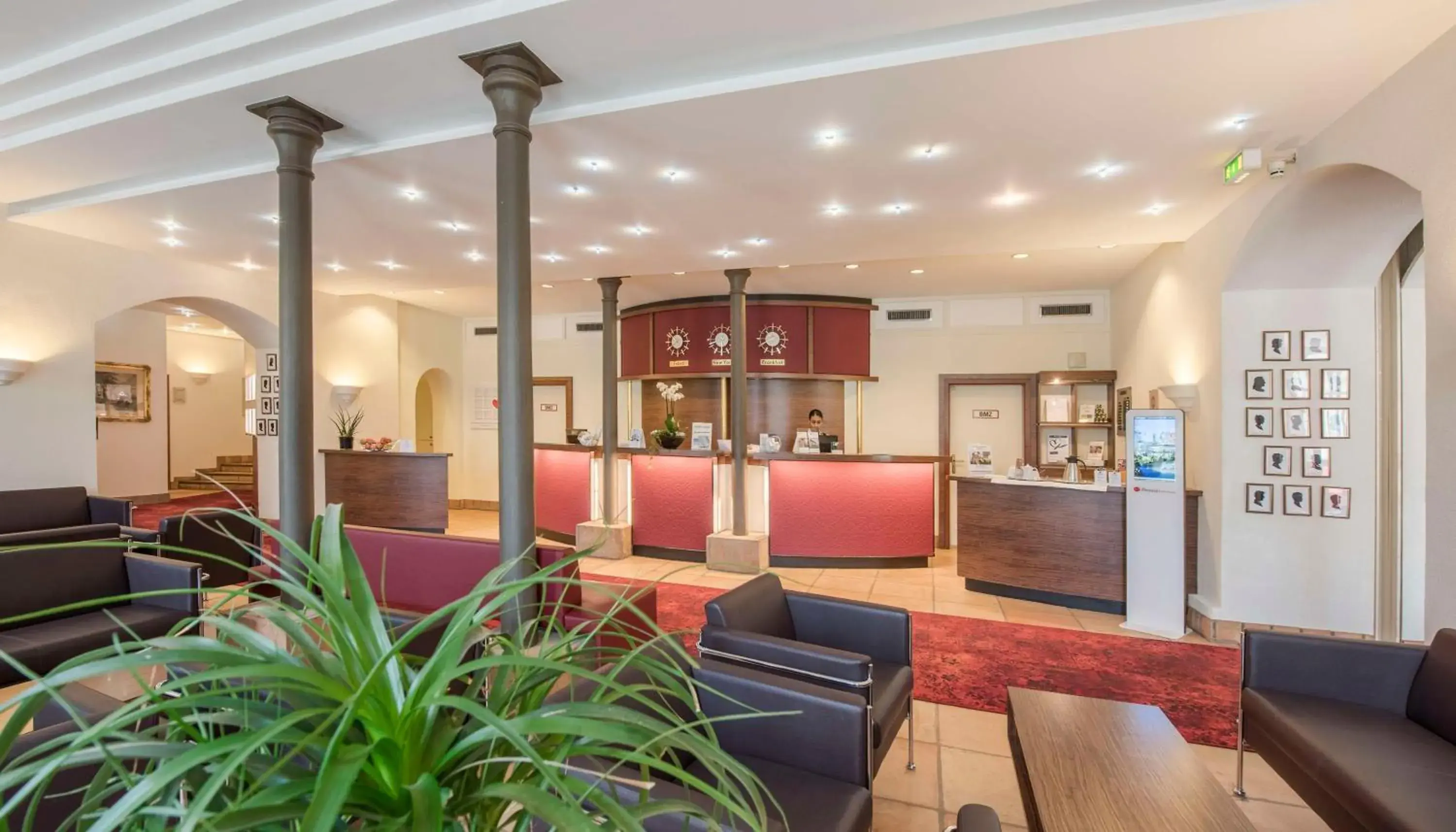Lobby or reception in Best Western Premier Hotel Villa Stokkum Lobby or reception in Best Western Premier Hotel Villa Stokkum