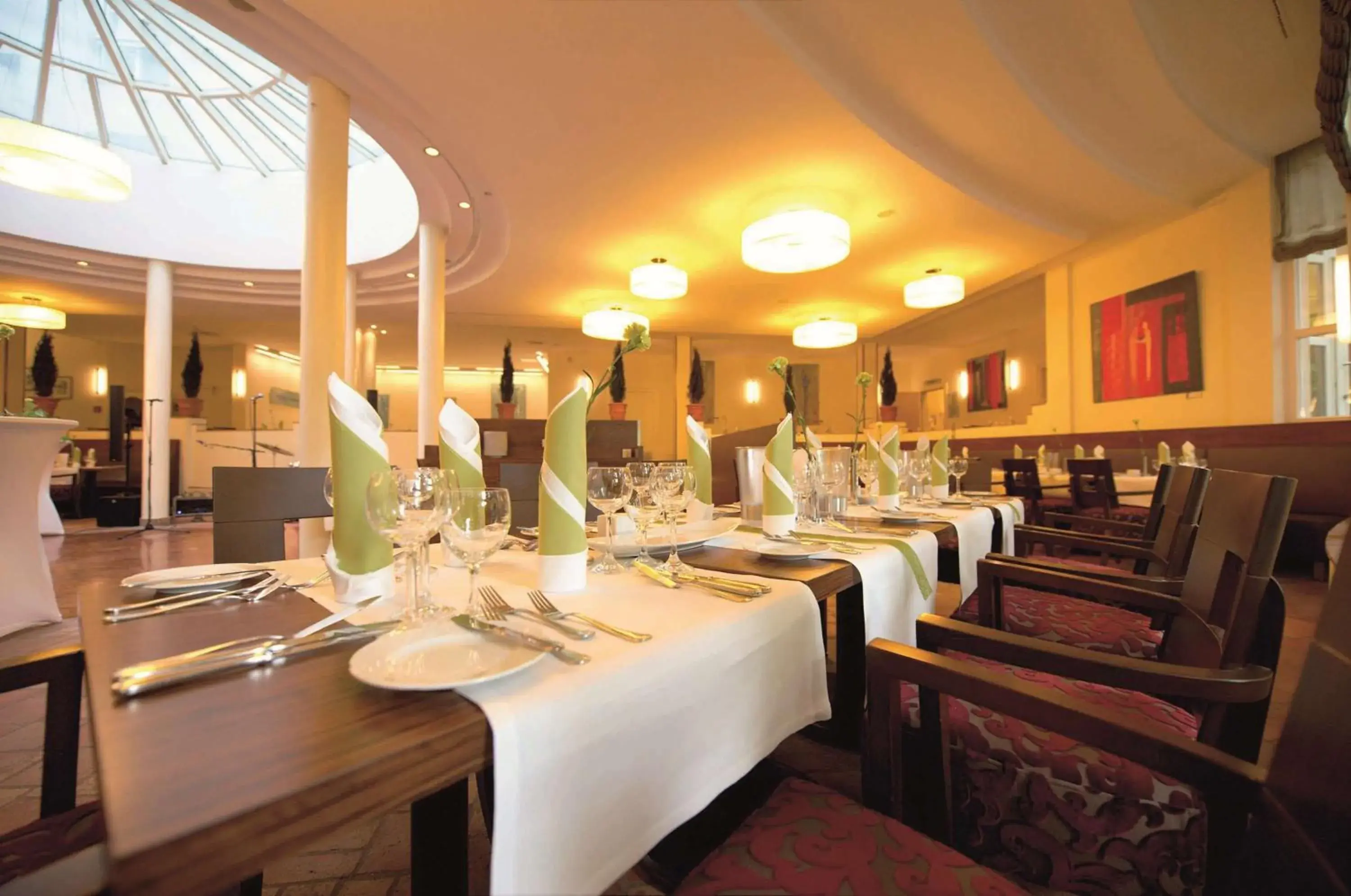 Restaurant/places to eat in Best Western Premier Hotel Villa Stokkum Restaurant/places to eat in Best Western Premier Hotel Villa Stokkum