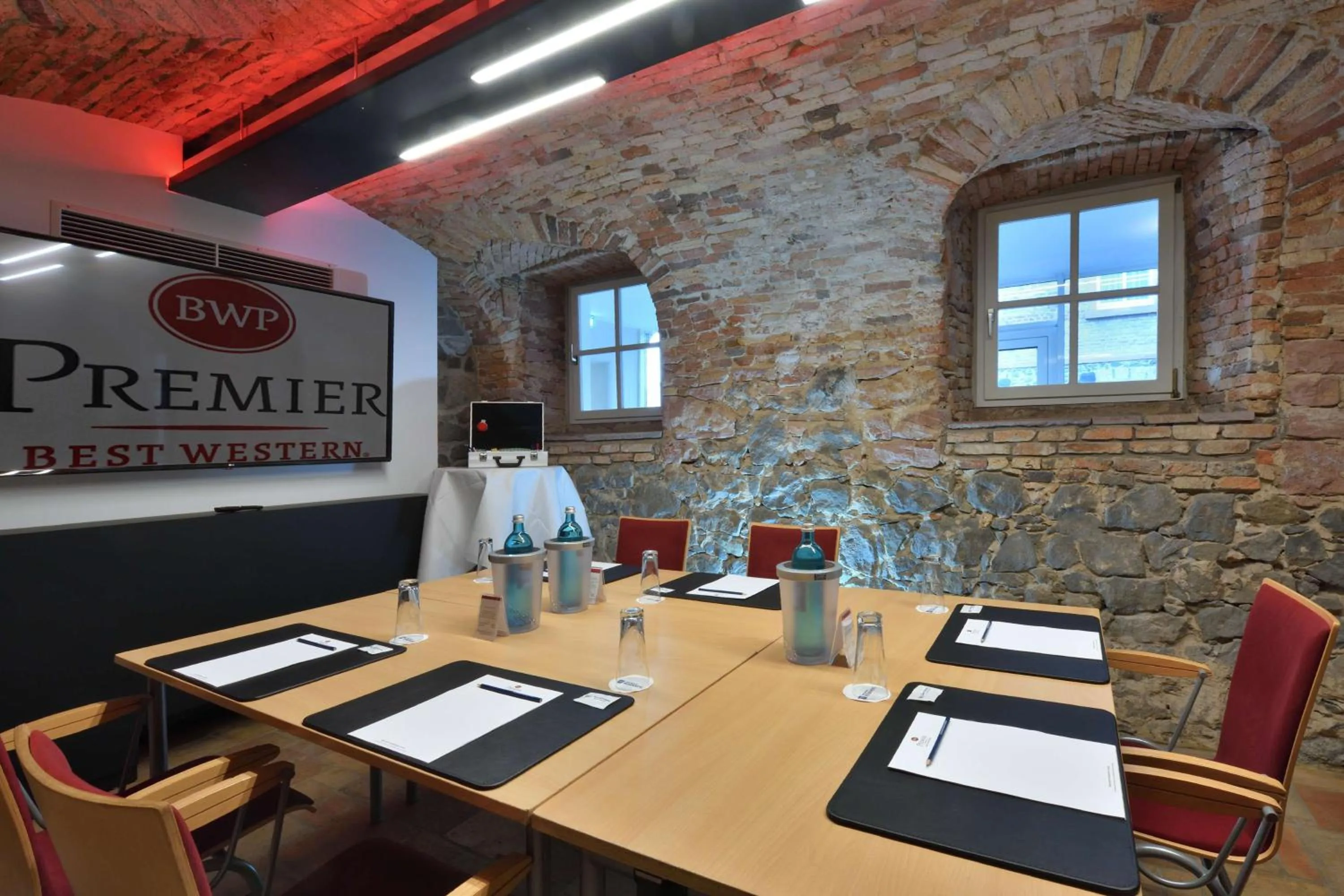 Meeting/conference room in Best Western Premier Hotel Villa Stokkum
