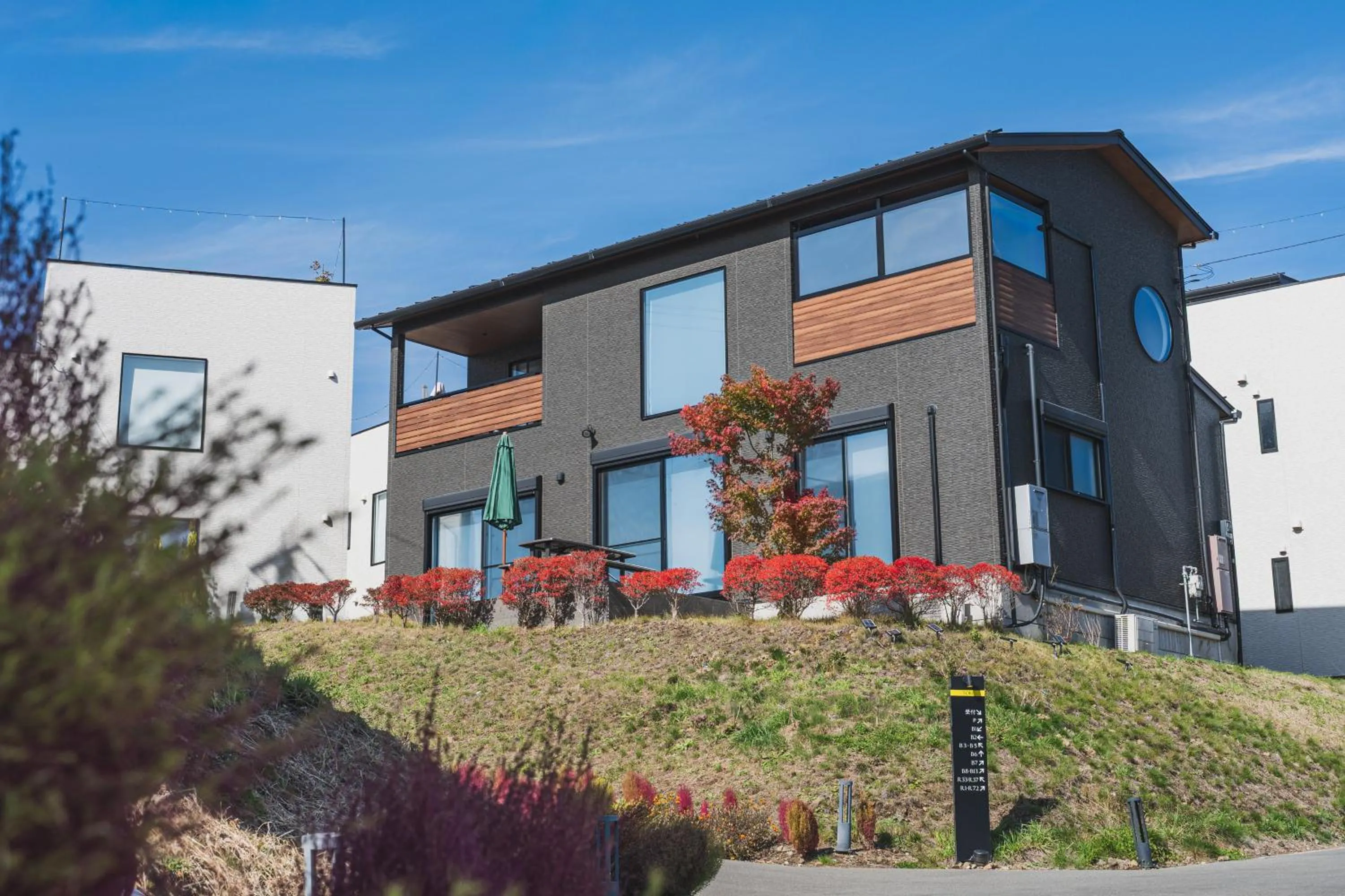 Property building in Fuji Gran Villa - TOKI -