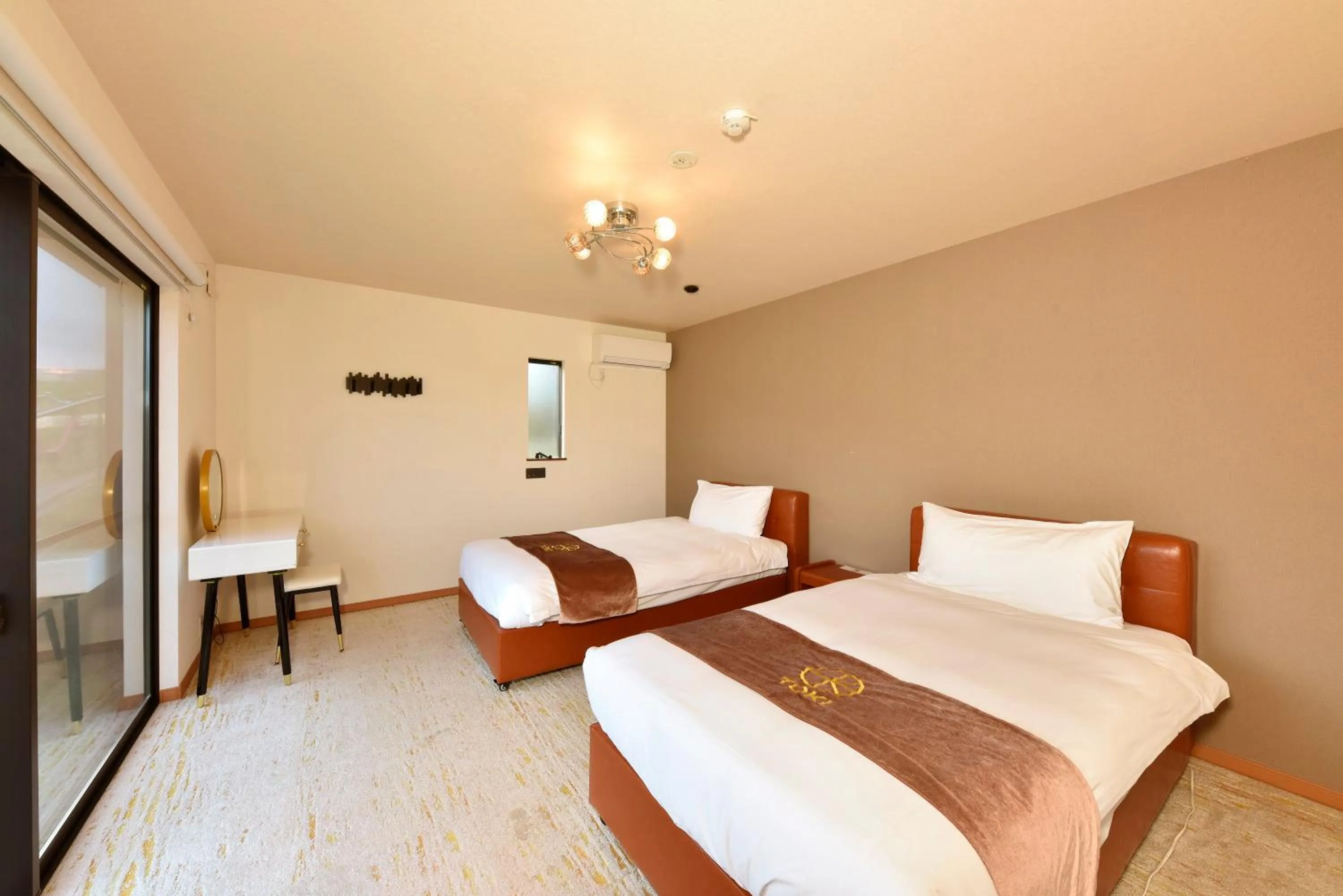 Bedroom, Bed in Fuji Gran Villa - TOKI -