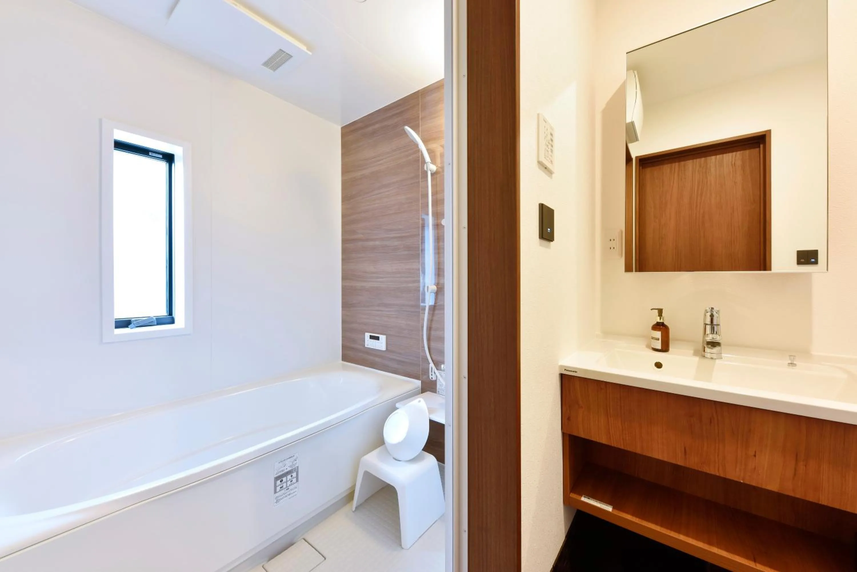 Shower in Fuji Gran Villa - TOKI -