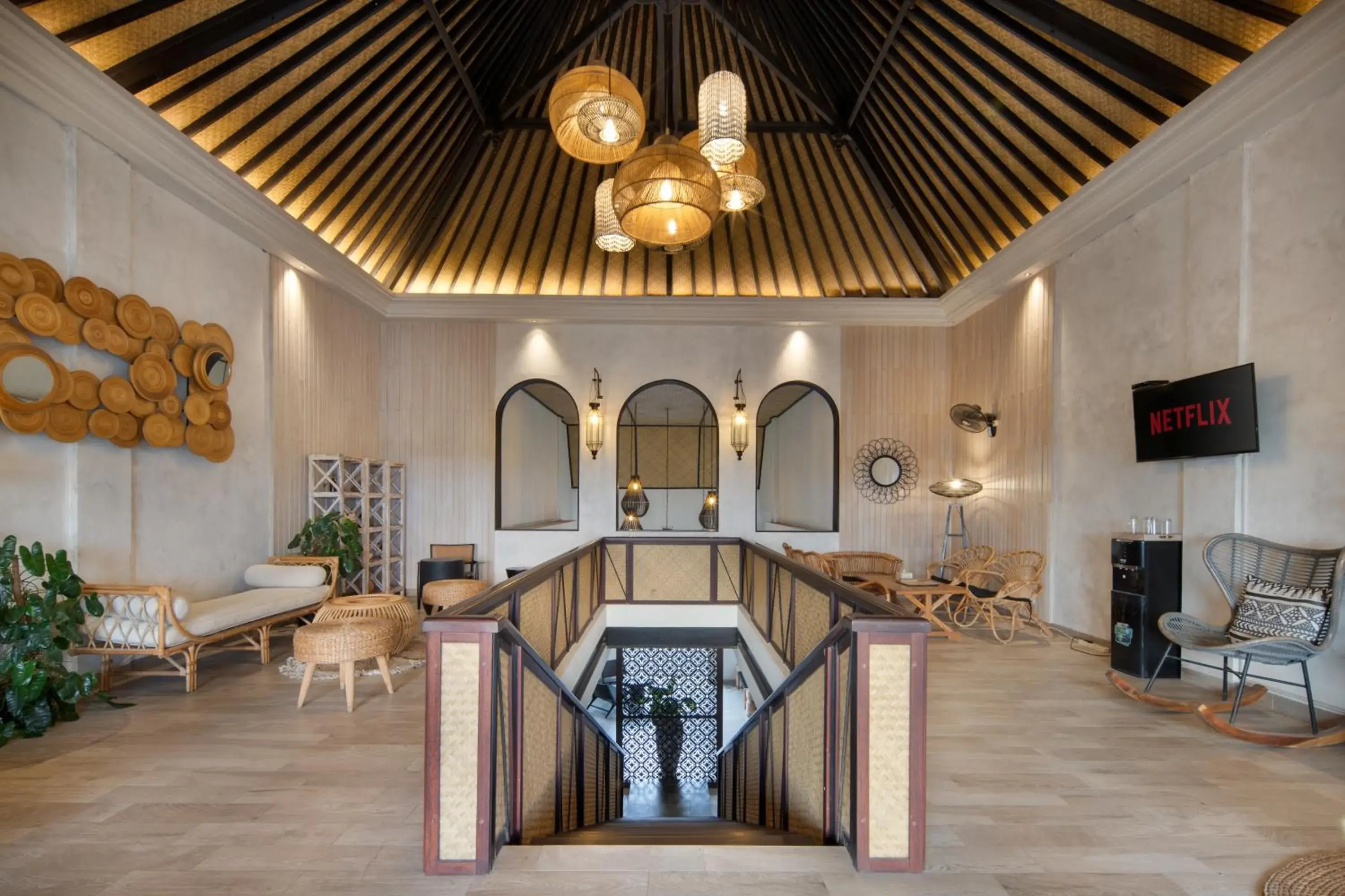 Communal lounge/ TV room in AmantraNa Canggu Communal lounge/ TV room in AmantraNa Canggu