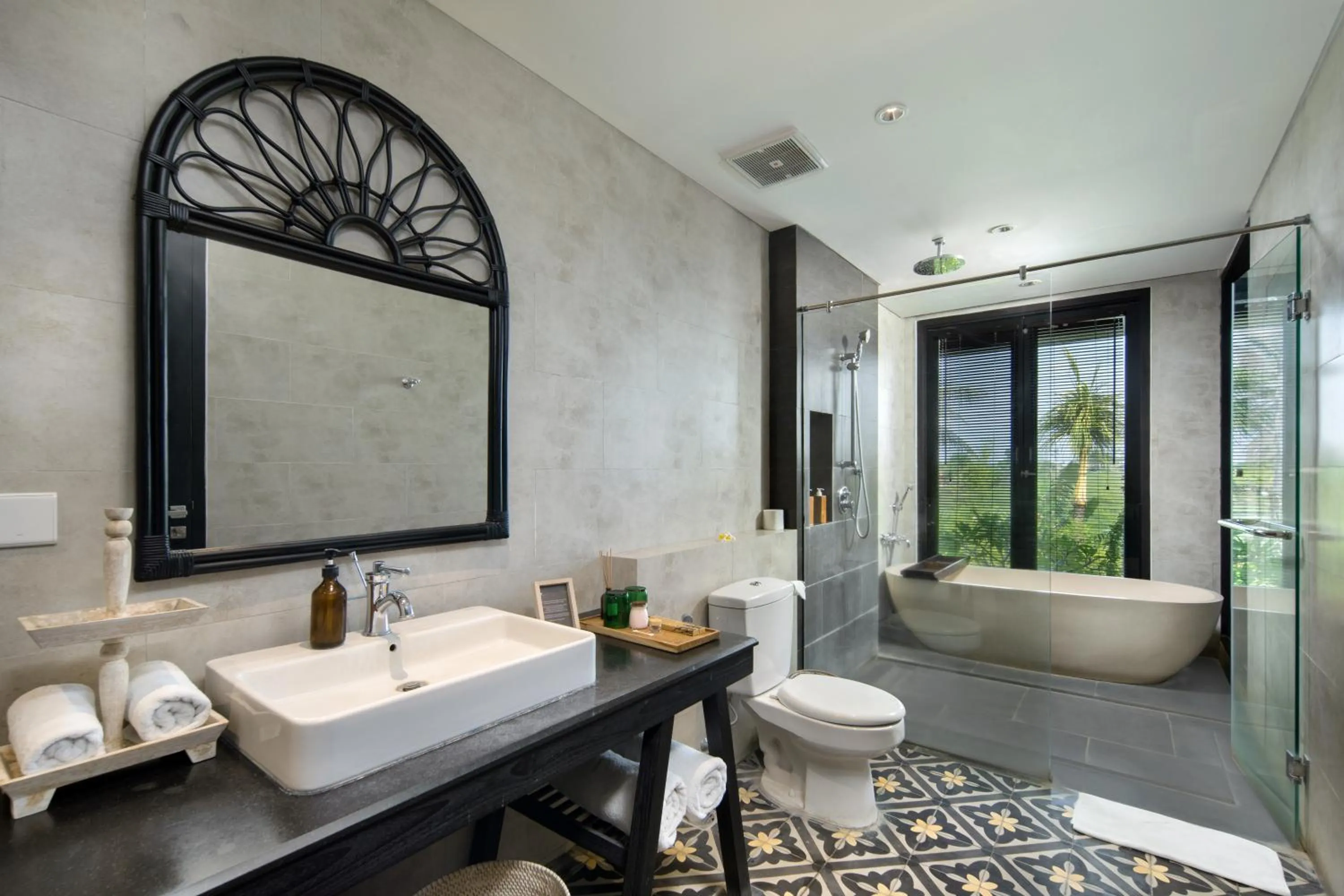 Shower in AmantraNa Canggu