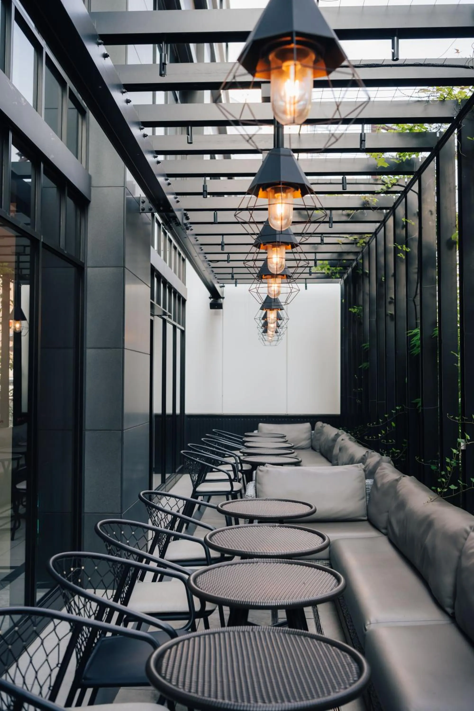 Restaurant/places to eat in Moxy Osaka Umeda