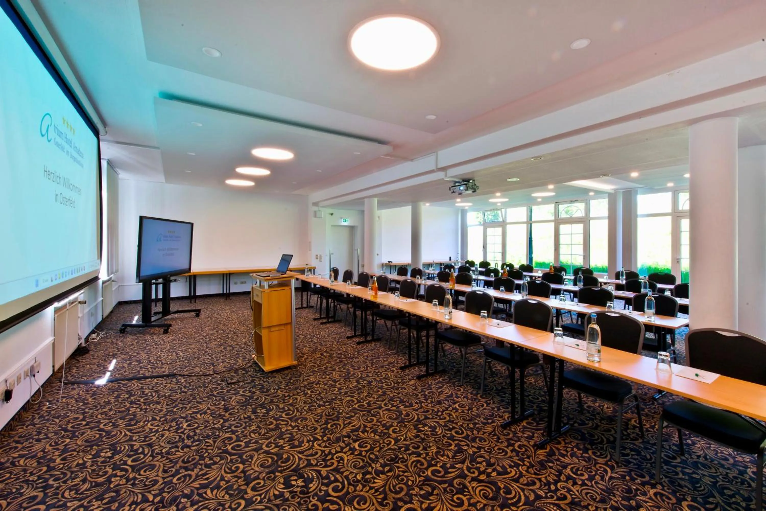Meeting/conference room in Atrium Hotel Amadeus